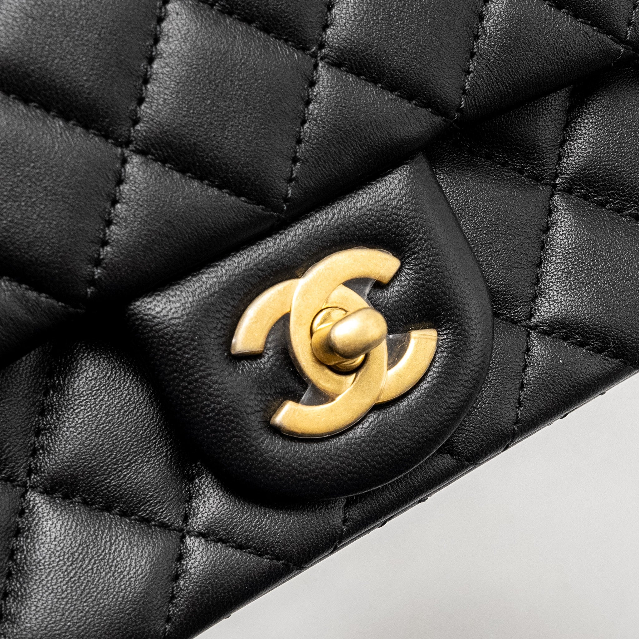 chanel-pearl-crush-mini-rectangular-flap-bag-lambskin-black-ghw-microchip-3