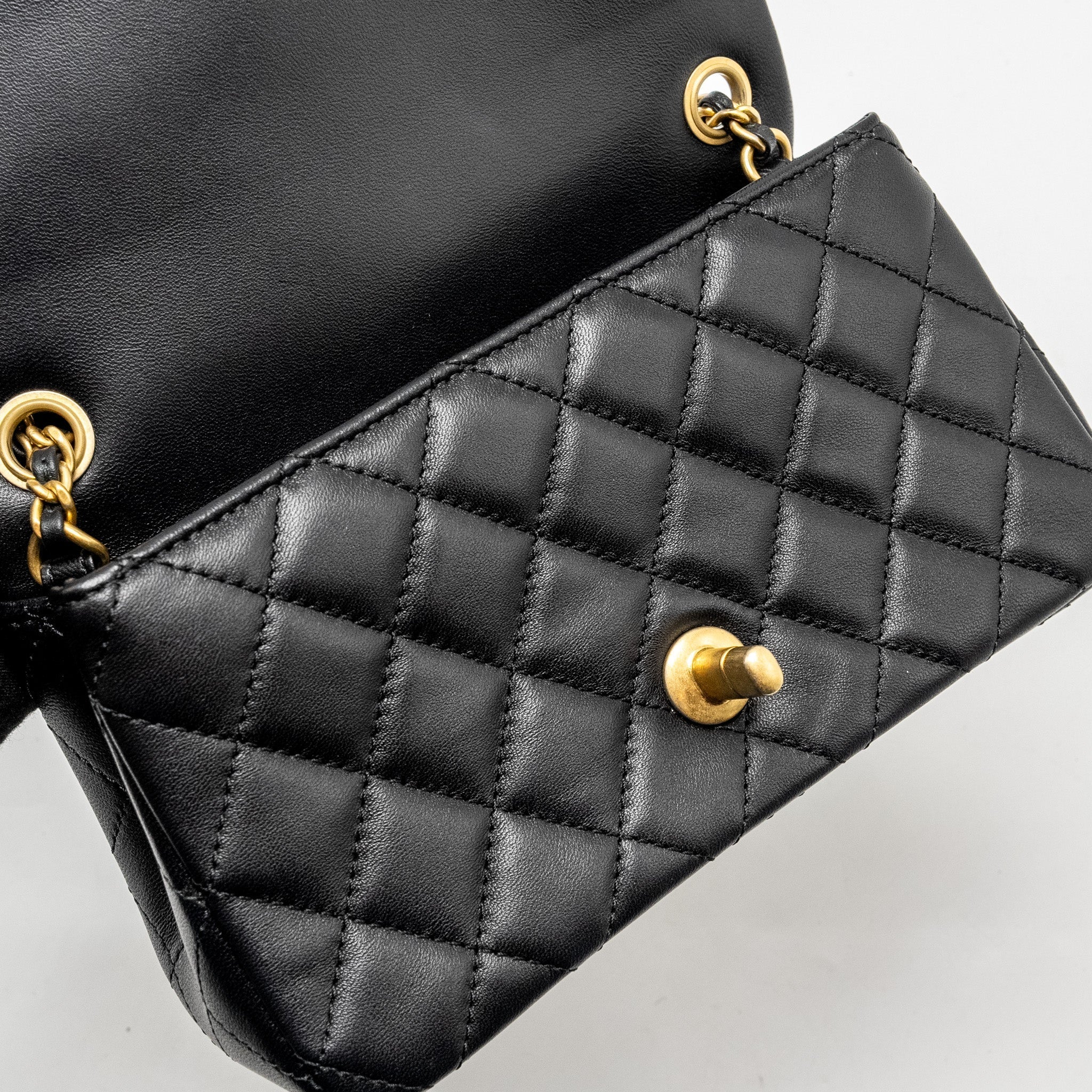 chanel-pearl-crush-mini-rectangular-flap-bag-lambskin-black-ghw-microchip-3