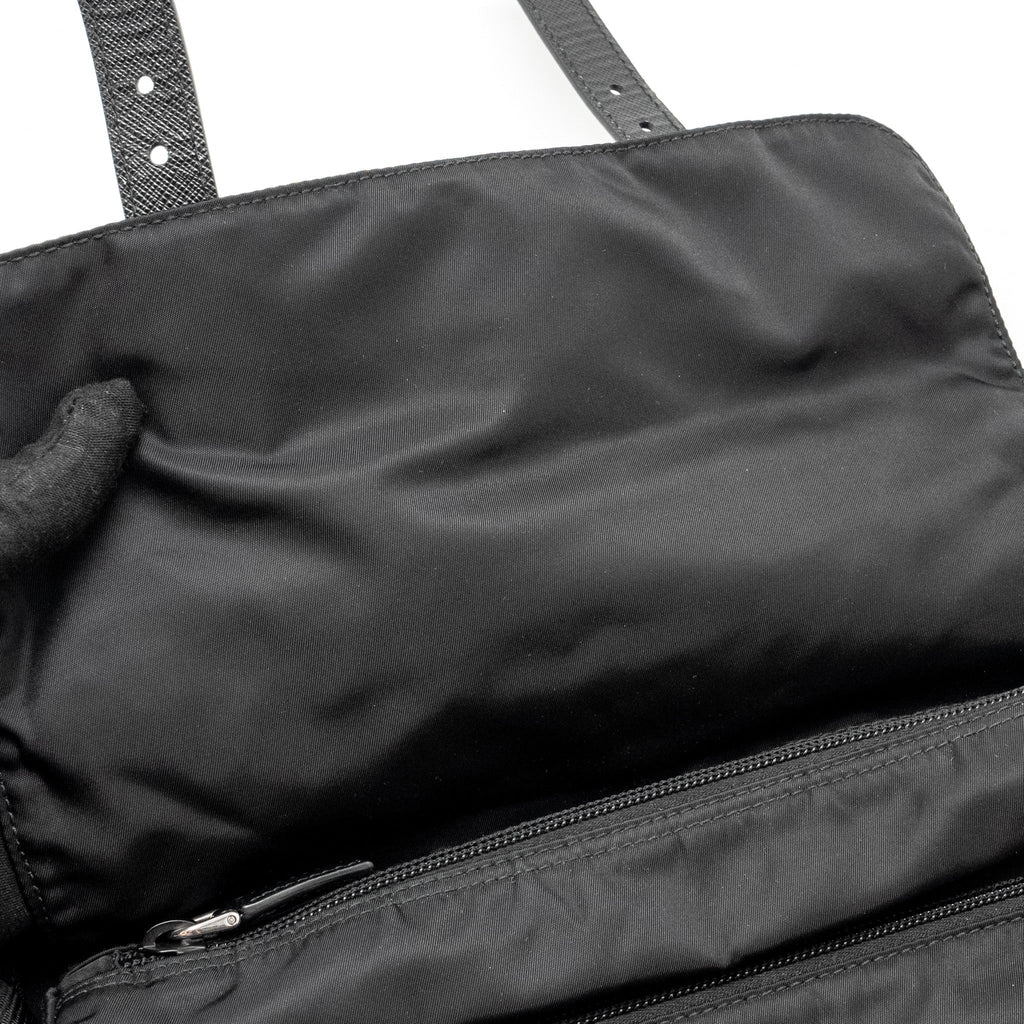 prada-messenger-bag-re-nylon-black-shw-copy