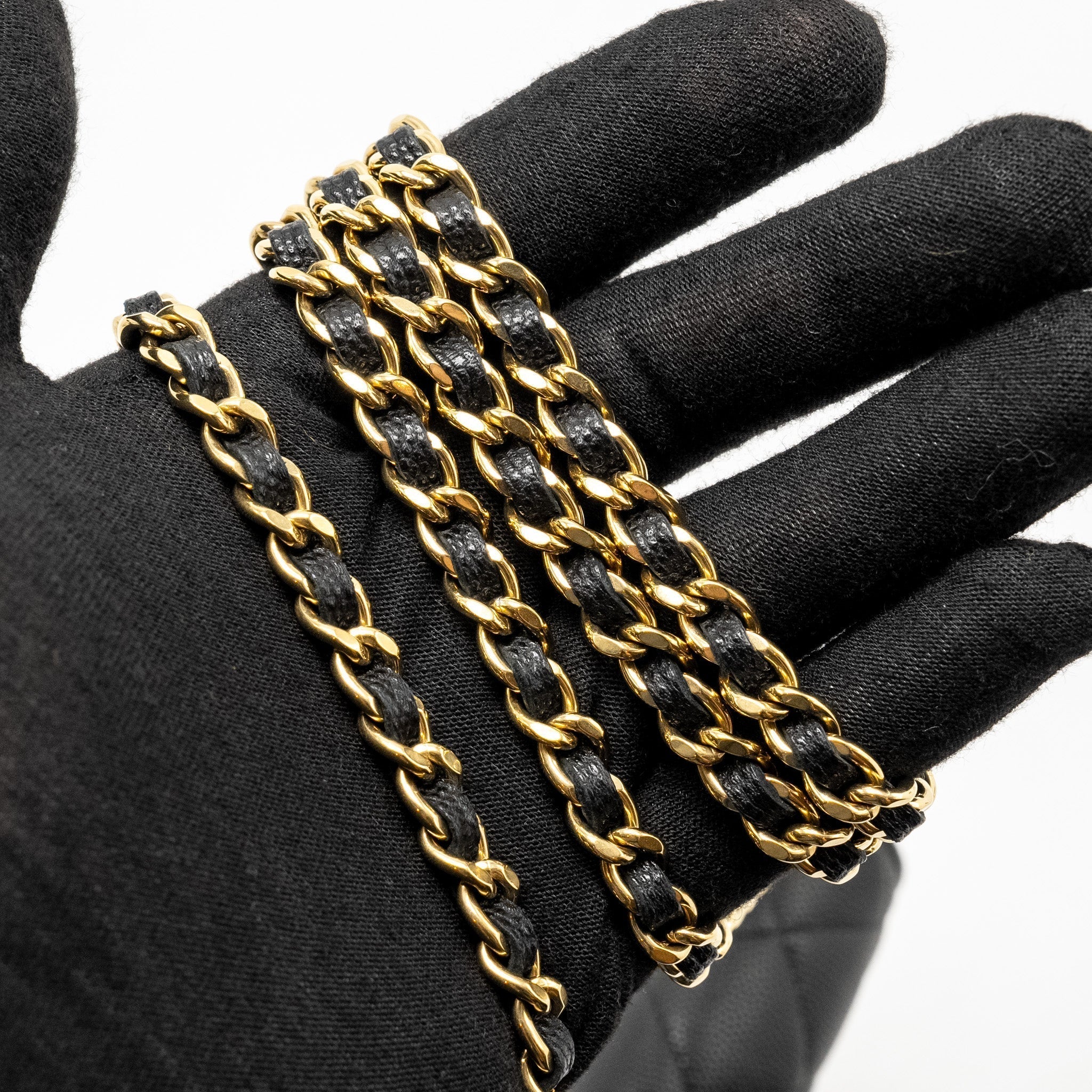 chanel-coco-casino-wallet-on-chain-caviar-black-ghw-microchip-copy