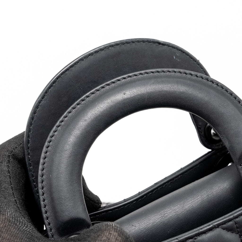 dior-mini-lady-dior-calfskin-so-black-3