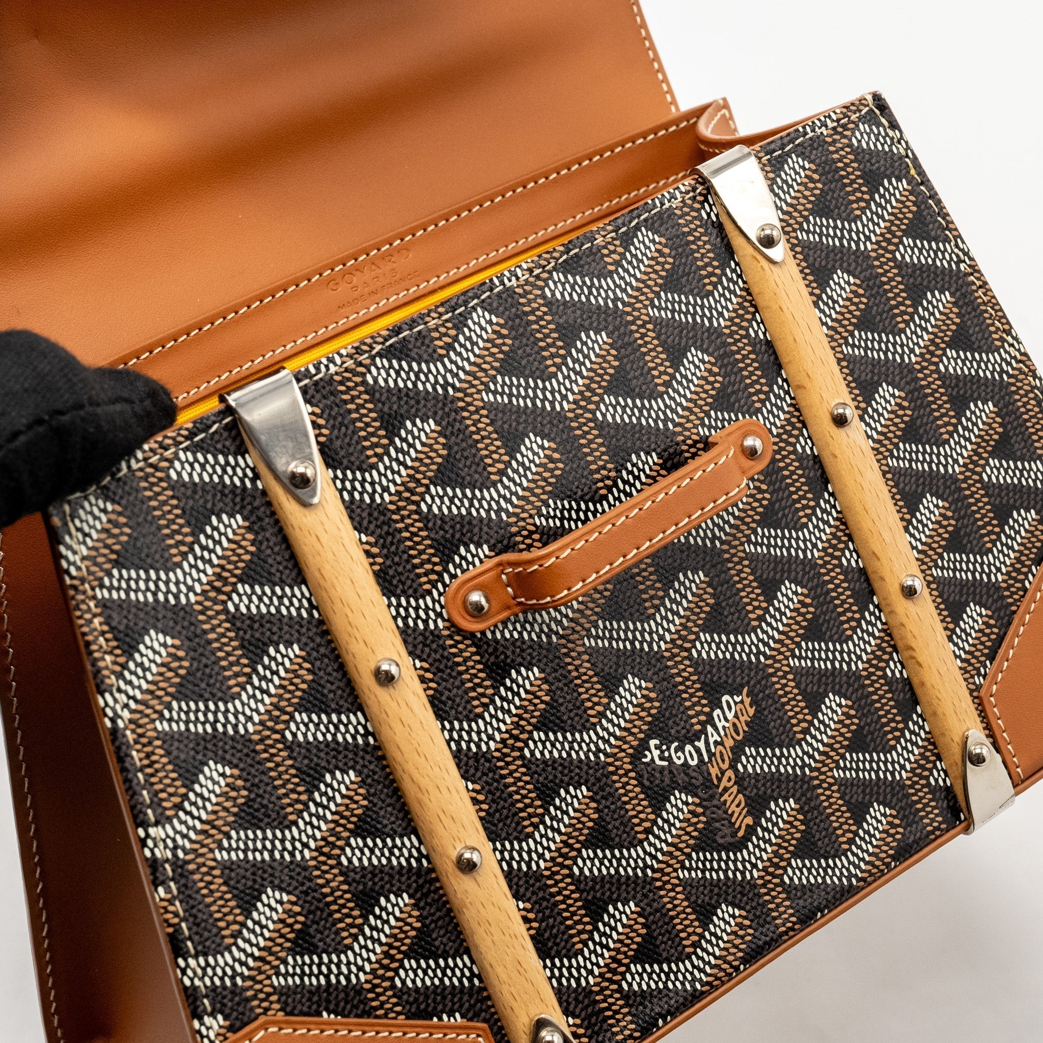 goyard-mini-structure-saigon-bag-canvas-calfskin-black-tan-shw-1