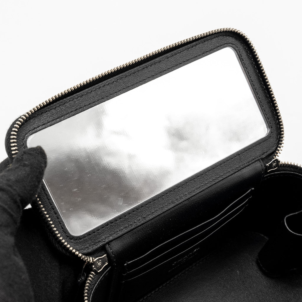 chanel-top-handle-long-vanity-case-lambskin-black-shw-microchip-copy-2