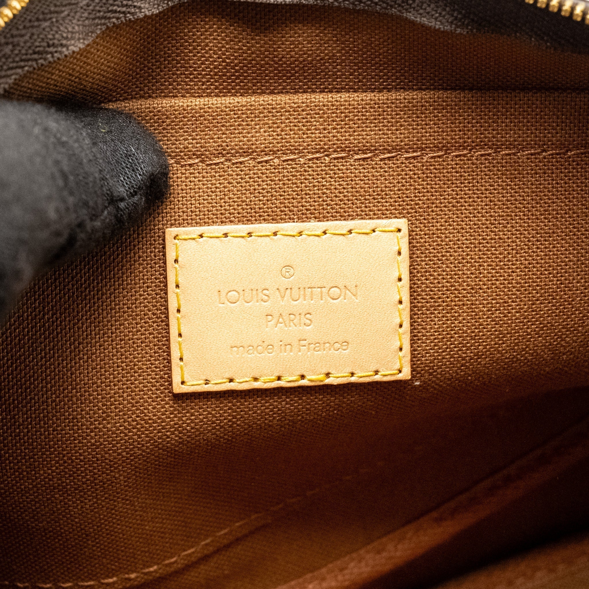louis-vuitton-multi-pochette-accessories-monogram-canvas-khaki-ghw-1