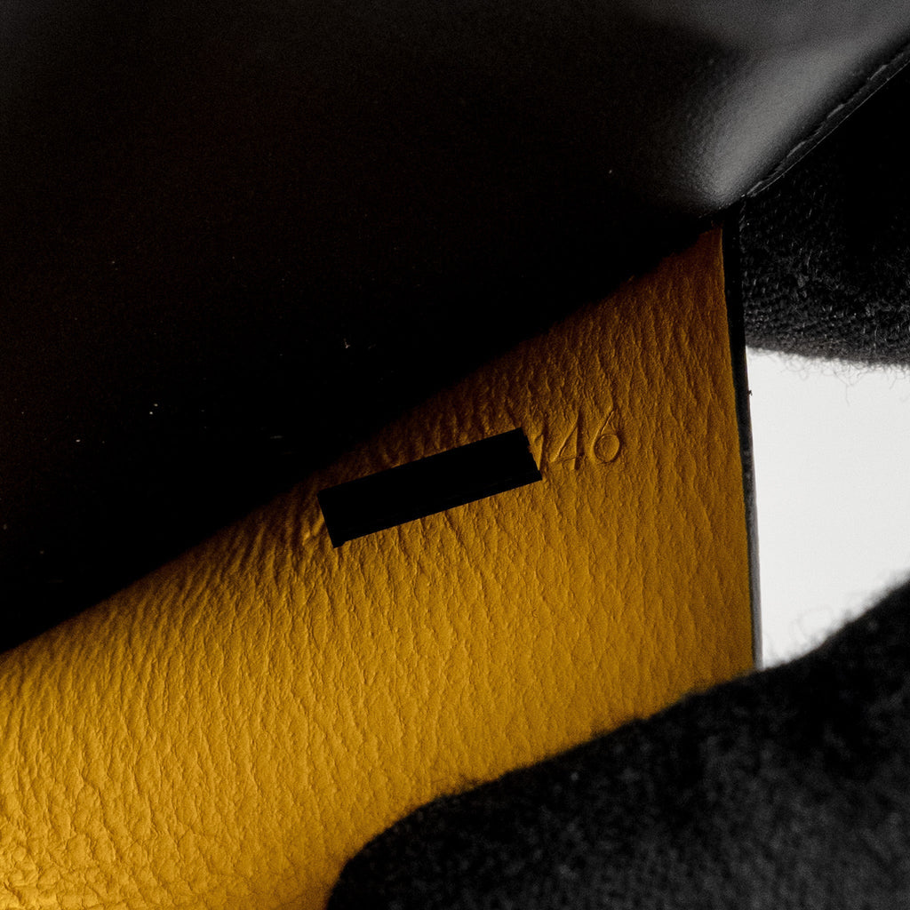 goyard-saint-roch-long-wallet-goyardine-canvas-calfskin-black-shw