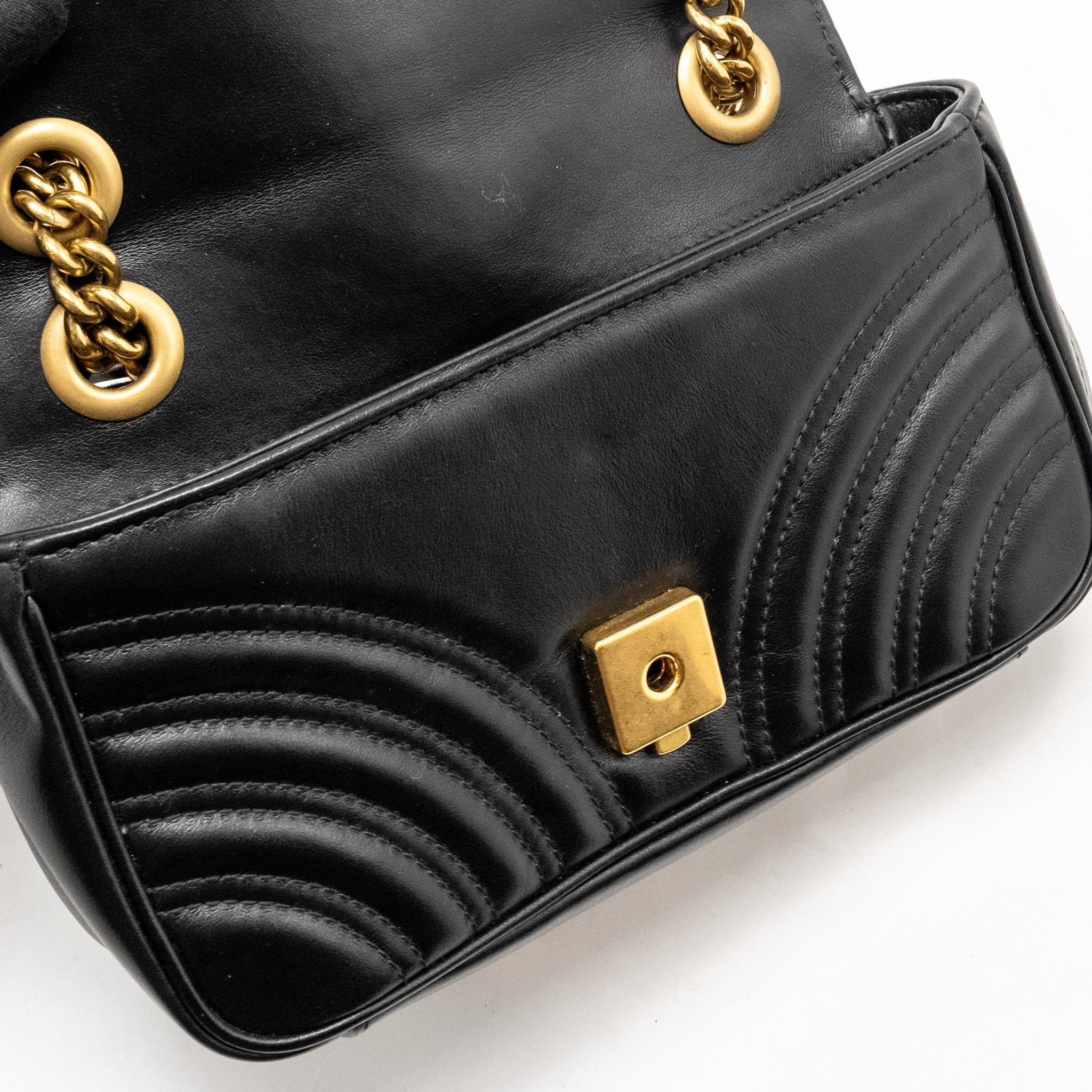 gucci-mini-gg-marmont-shoulder-bag-calfskin-black-ghw-2