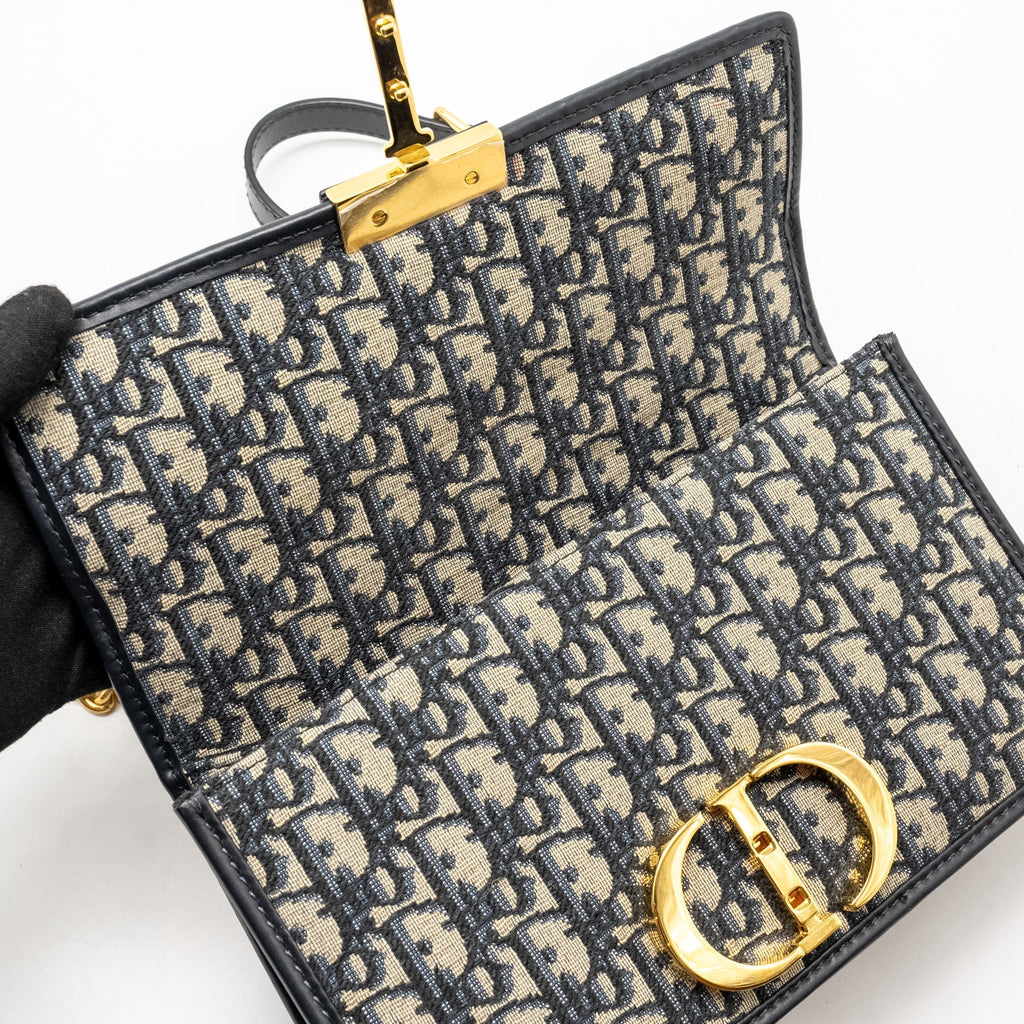 dior-30-montaigne-east-west-bag-with-chain-oblique-jacquard-blue-ghw-1