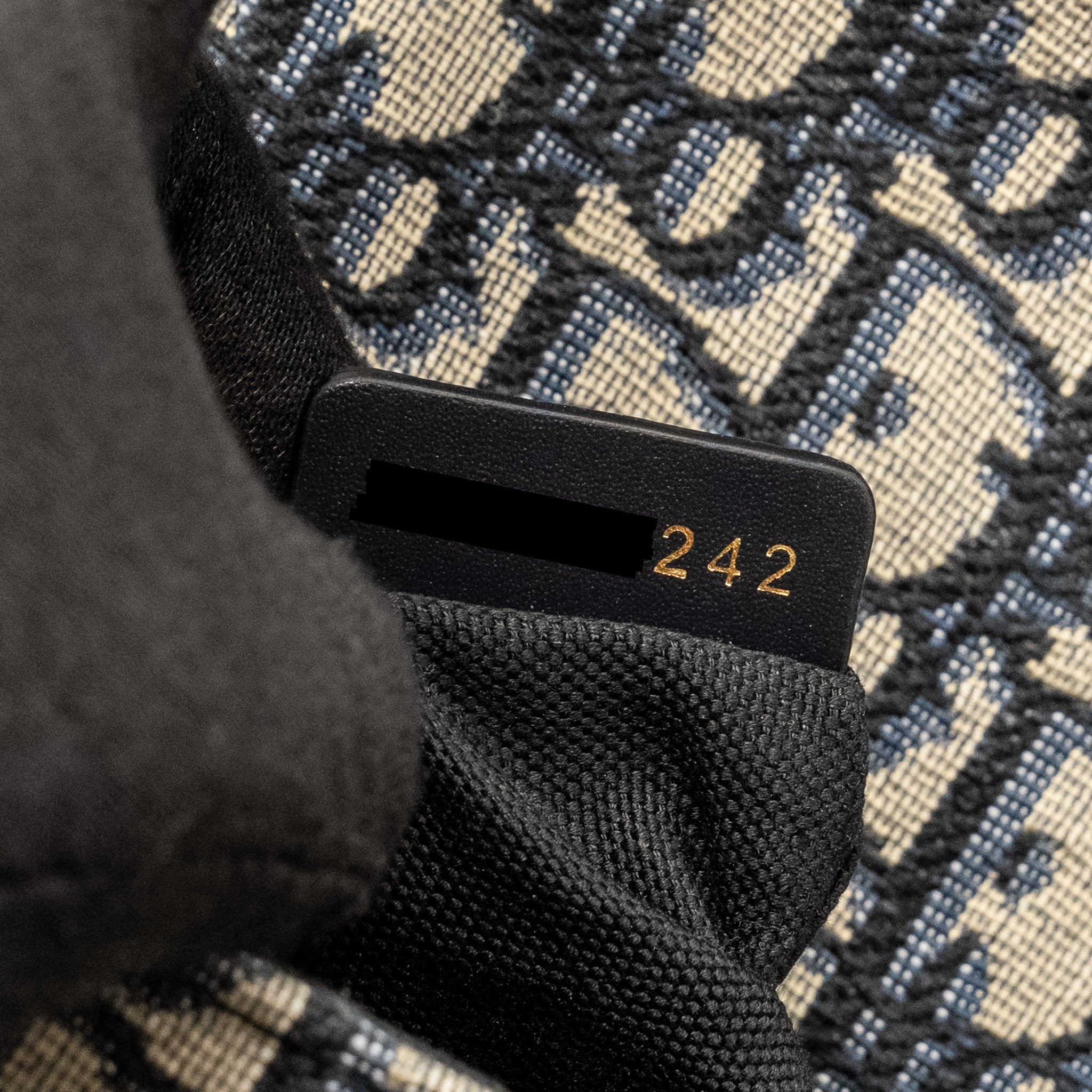 dior-30-montaigne-east-west-bag-with-chain-oblique-jacquard-blue-ghw-1