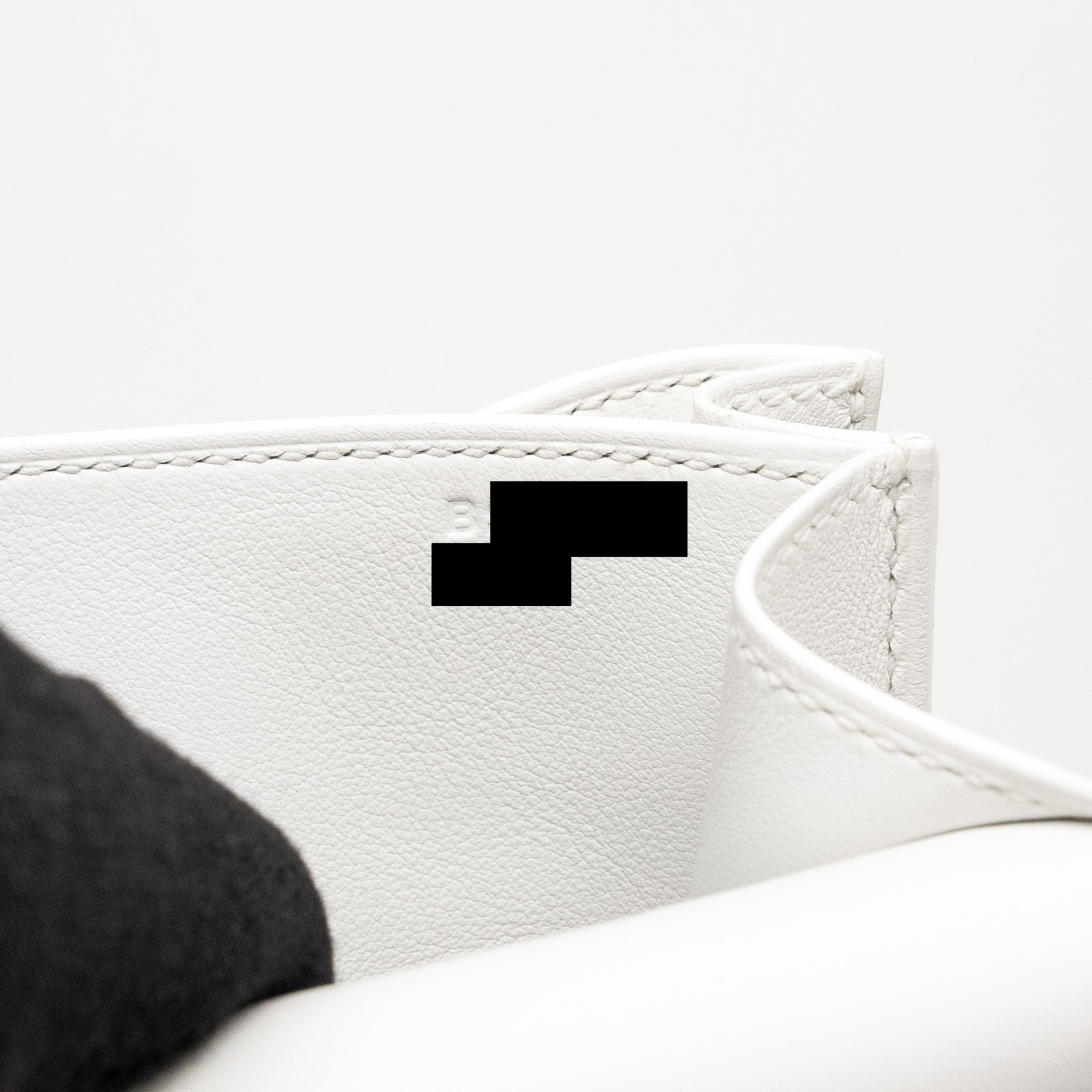 hermes-mini-constance-swift-new-white-lghw-stamp-b-copy