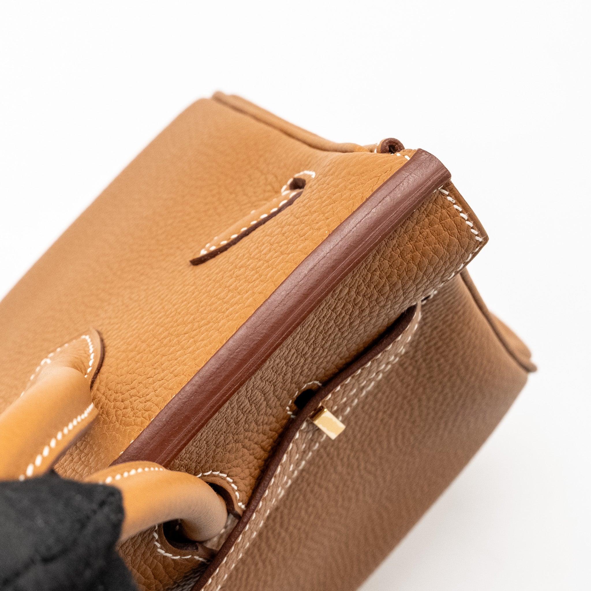 birkin-25-togo-gold-ghw-stamp-b