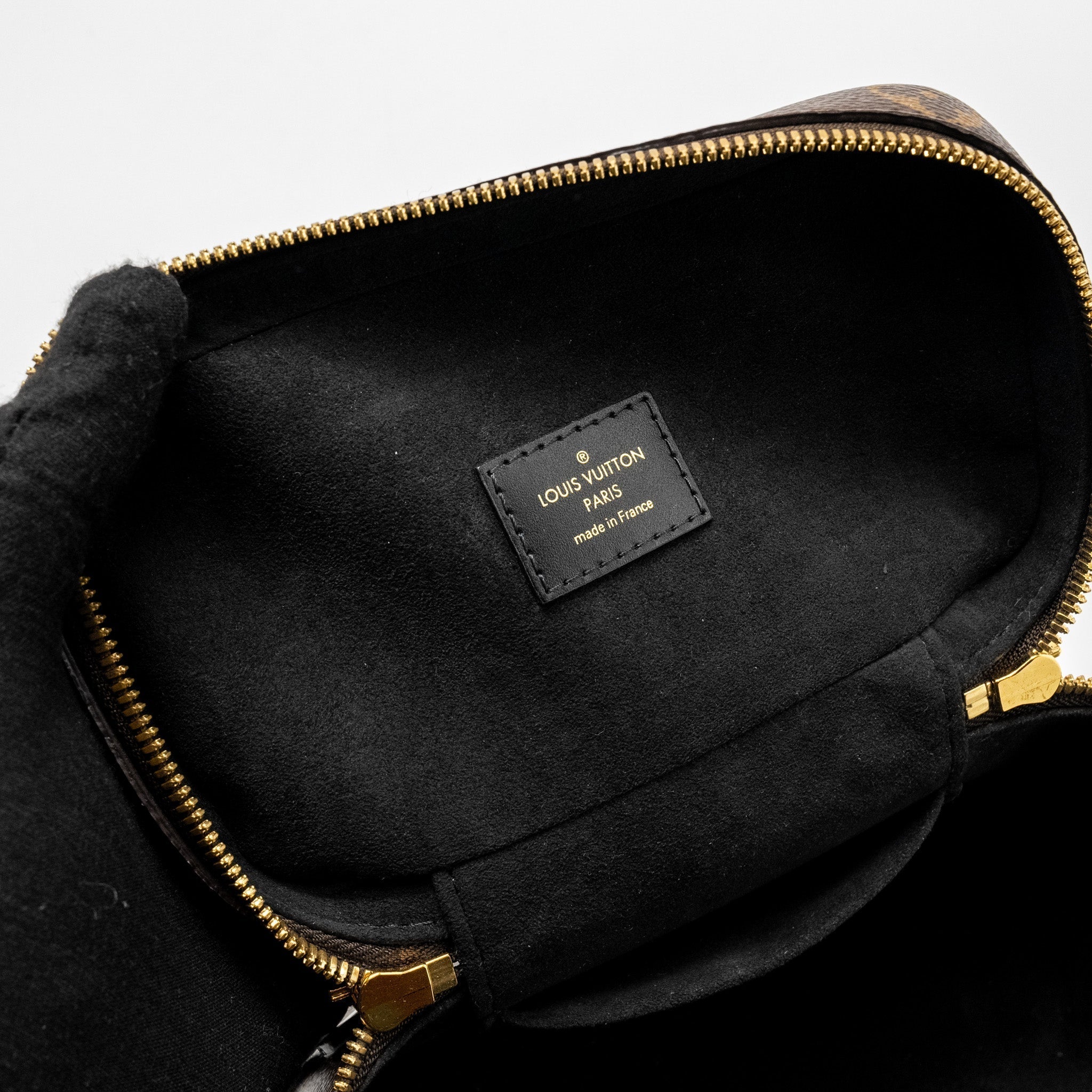 louis-vuitton-vanity-case-pm-monogram-reverse-canvas-ghw-1