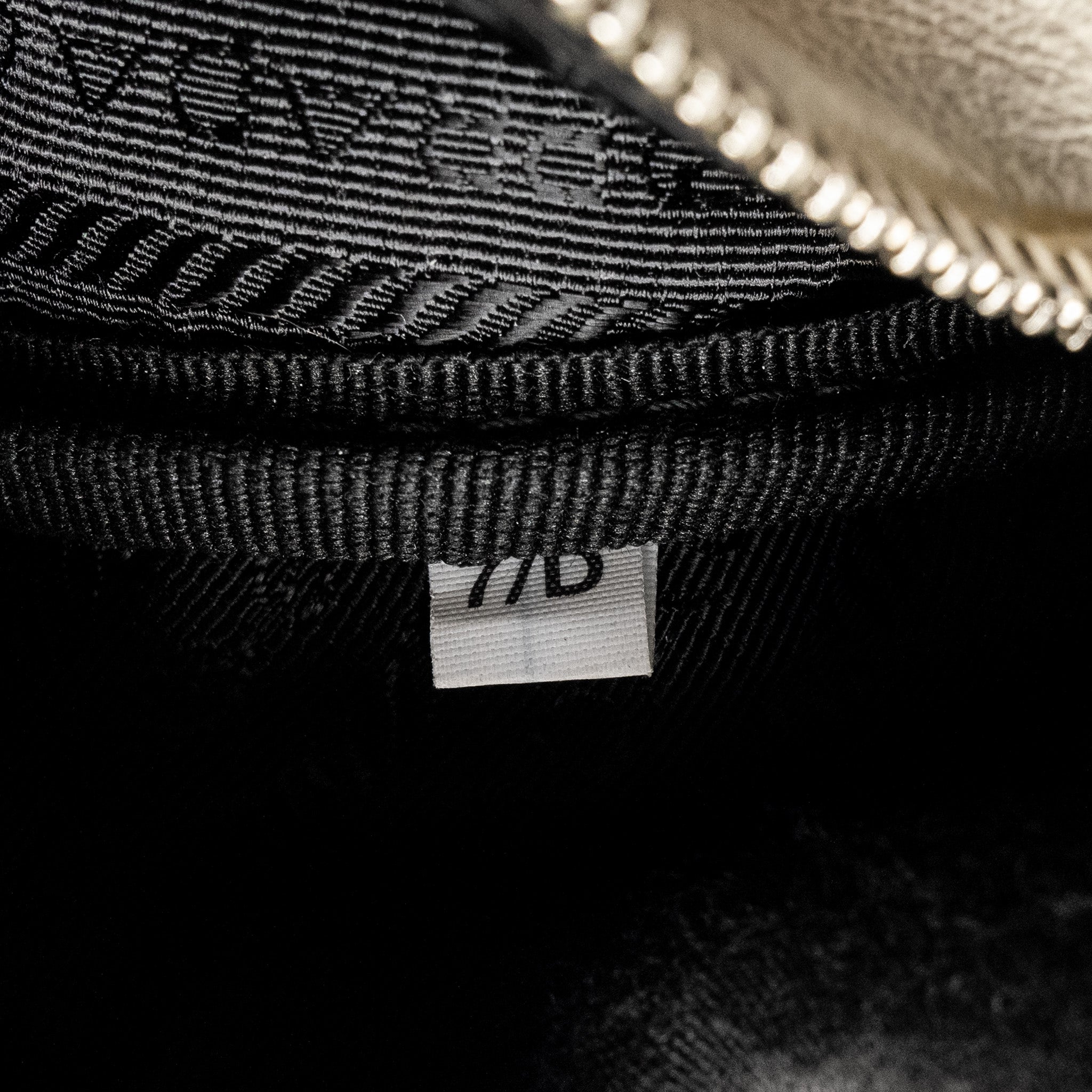 prada-triangle-shoulder-bag-leather-white-shw