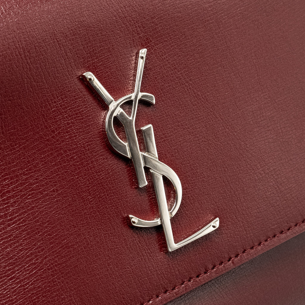 saint-laurent-ysl-sunset-bag-calfskin-burgundy-shw