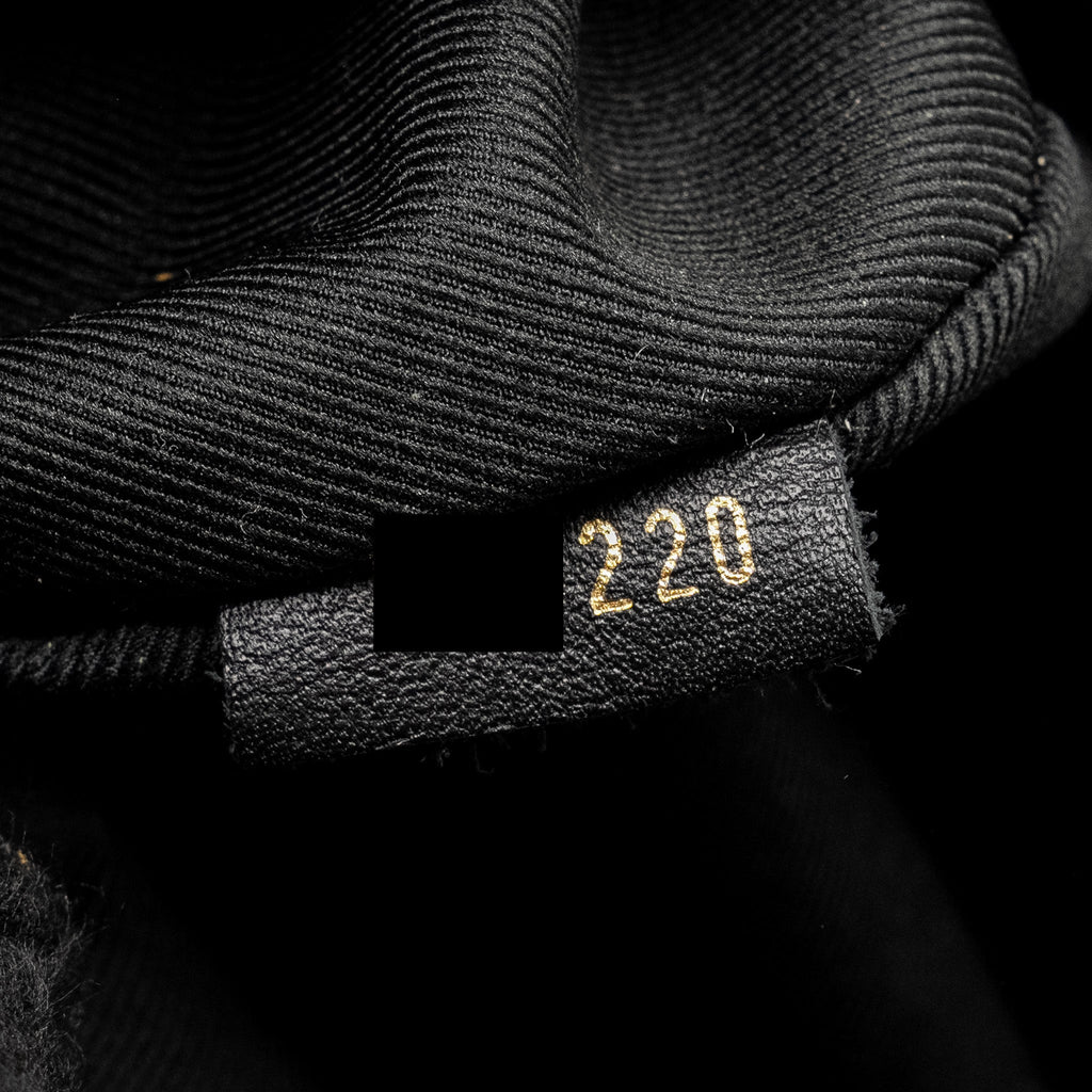 louis-vuitton-new-wave-bumbag-calfskin-black-ghw