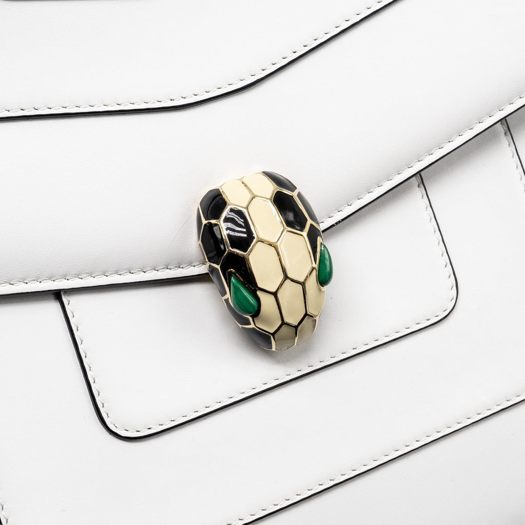 bvlgari-serpenti-forever-chain-bag-calfskin-white-lghw