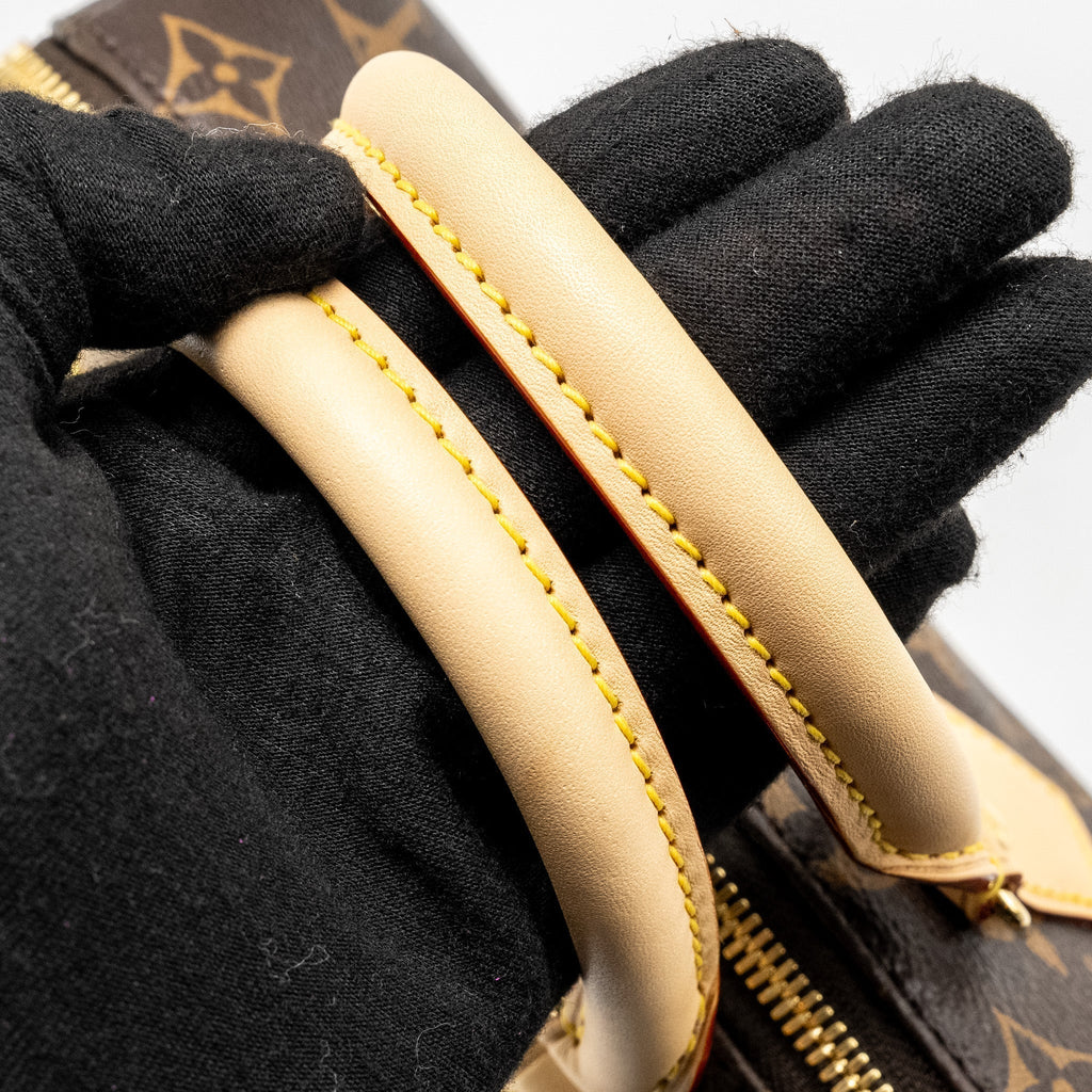louis-vuitton-speedy-bandouliere-20-monogram-canvas-black-strap-ghw-2