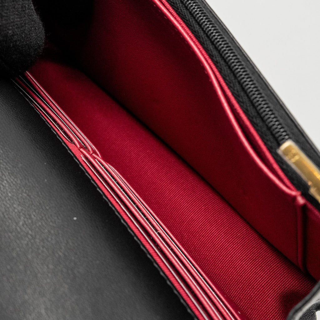 chanel-classic-wallet-on-chain-with-camellia-adjustable-chain-lambskin-black-ghw-microchip