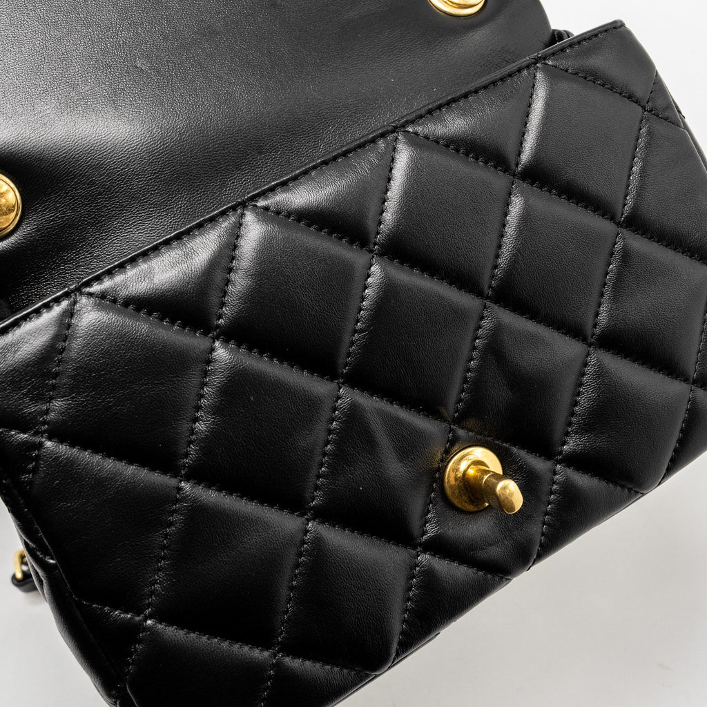 chanel-22b-mini-flap-bag-lambskin-black-ghw-microchip