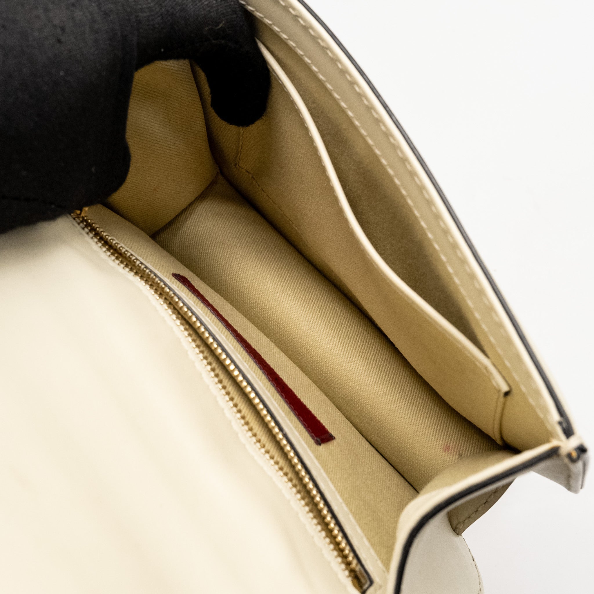 valentino-garavani-rockstud-glam-lock-chain-bag-leather-white-lghw-1