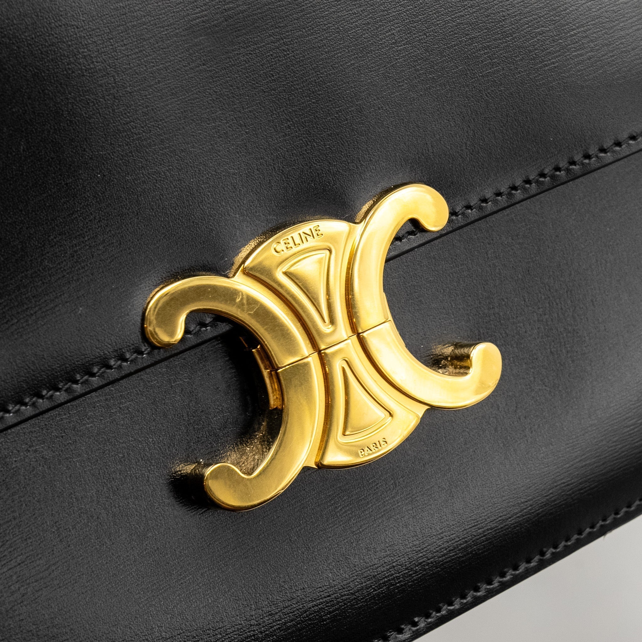 celine-classic-triomphe-bag-shiny-calfskin-black-ghw