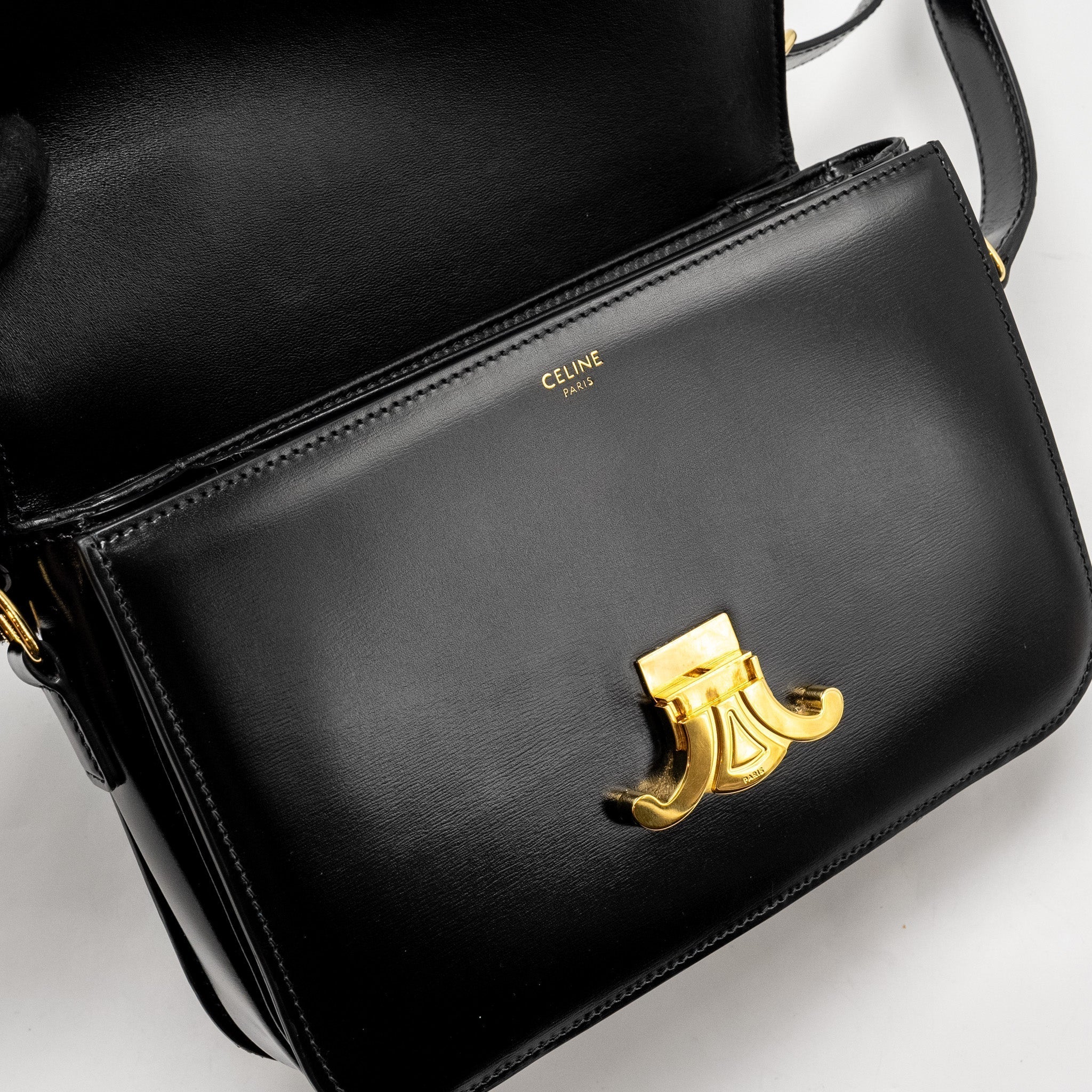 celine-classic-triomphe-bag-shiny-calfskin-black-ghw