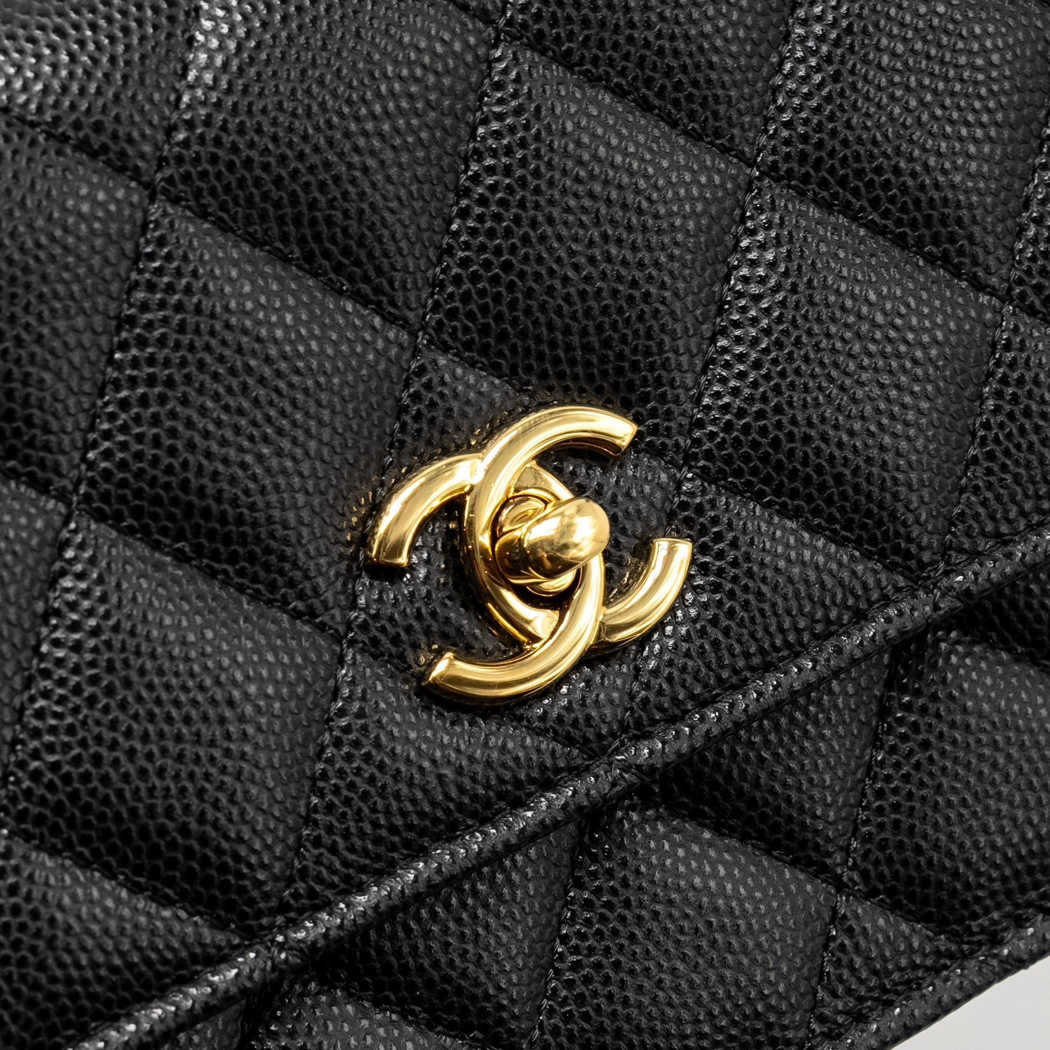 chanel-23s-wallet-on-chain-with-bag-charm-caviar-black-ghwmicrochip-1