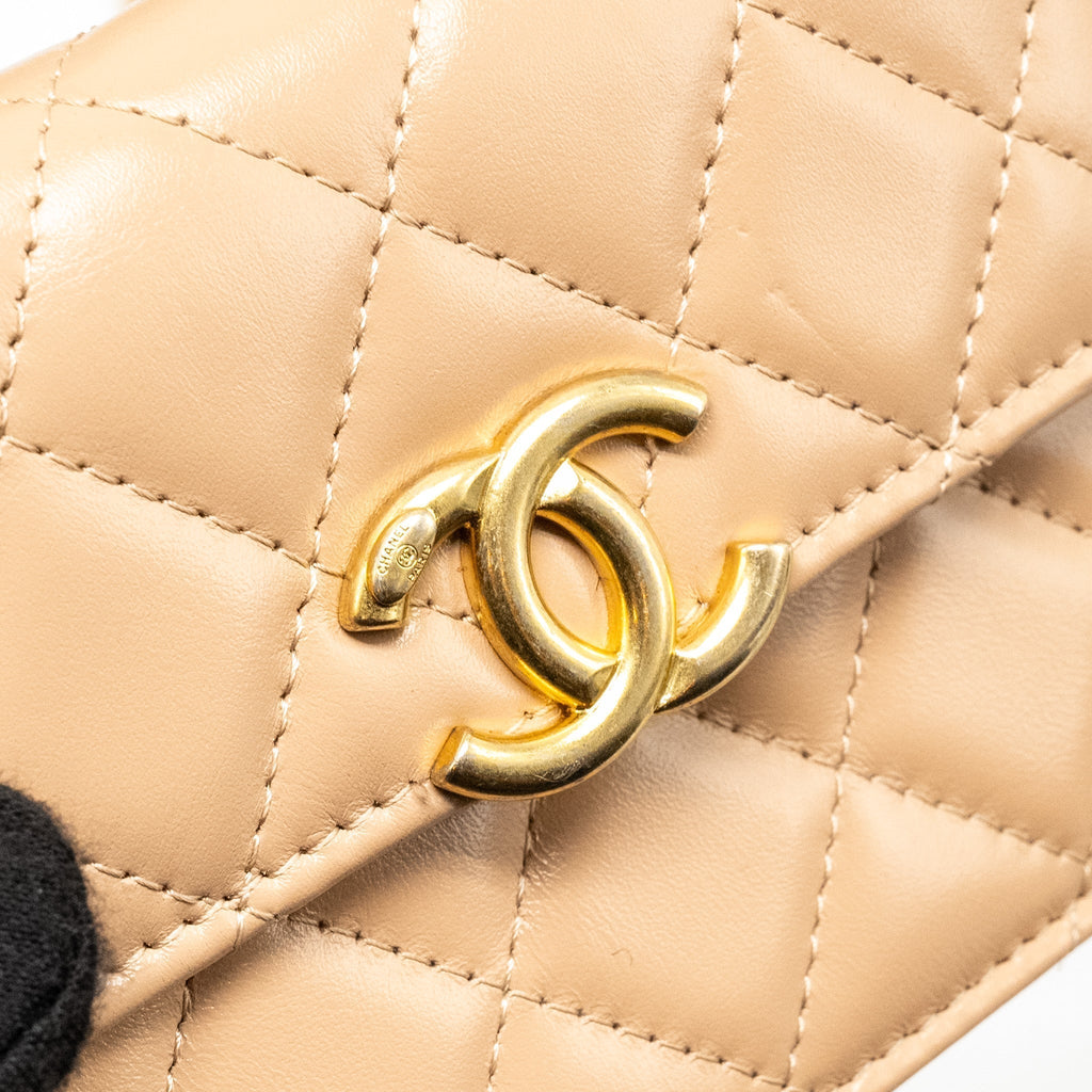 chanel-21a-flap-coin-purse-with-chain-calfskin-beige-ghw