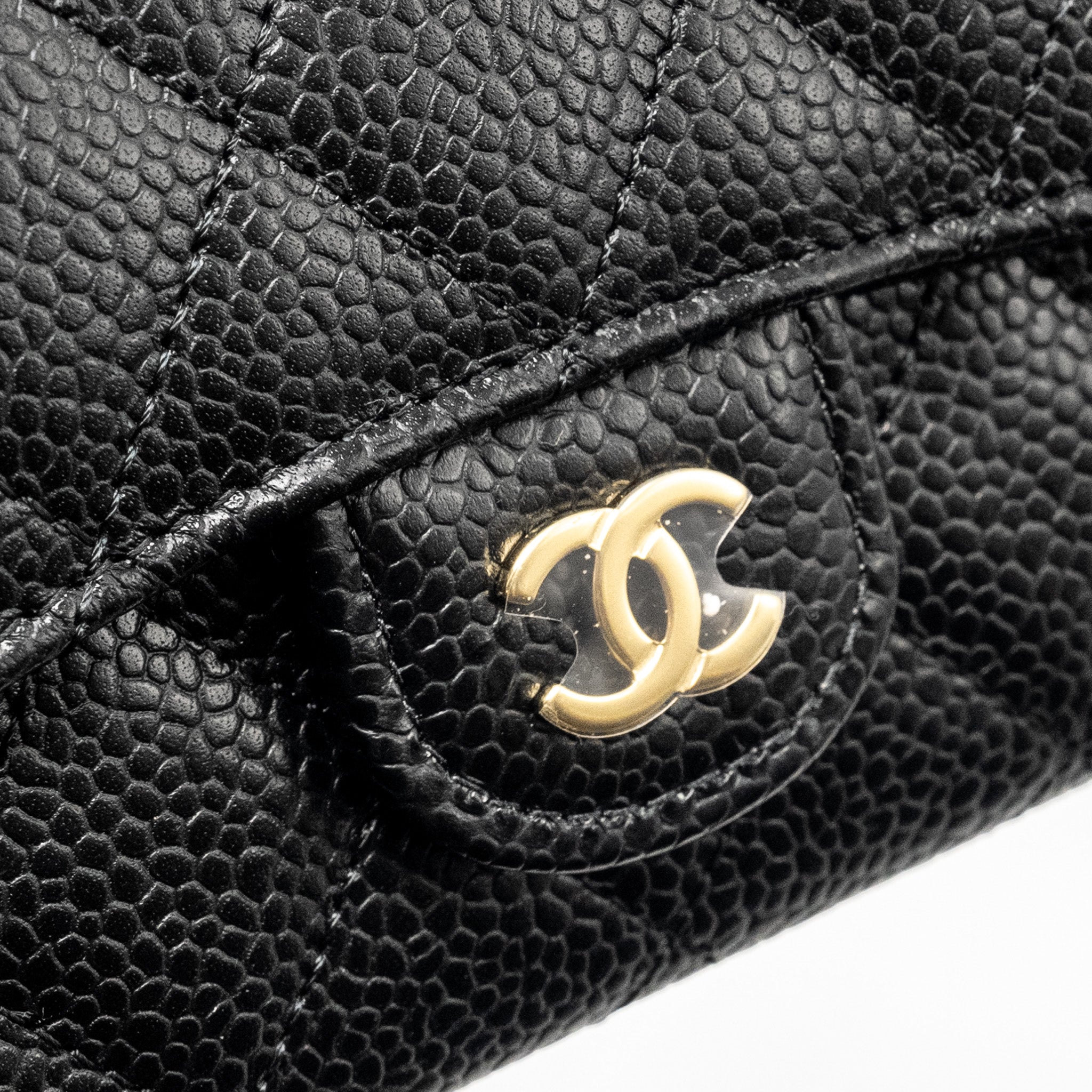 chanel-classic-flap-card-holder-caviar-black-ghw-microchip-14