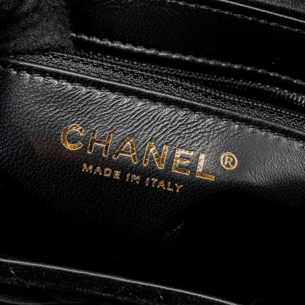 chanel-24a-mini-shopping-tote-mini-kelly-velvet-black-ghw-microchip
