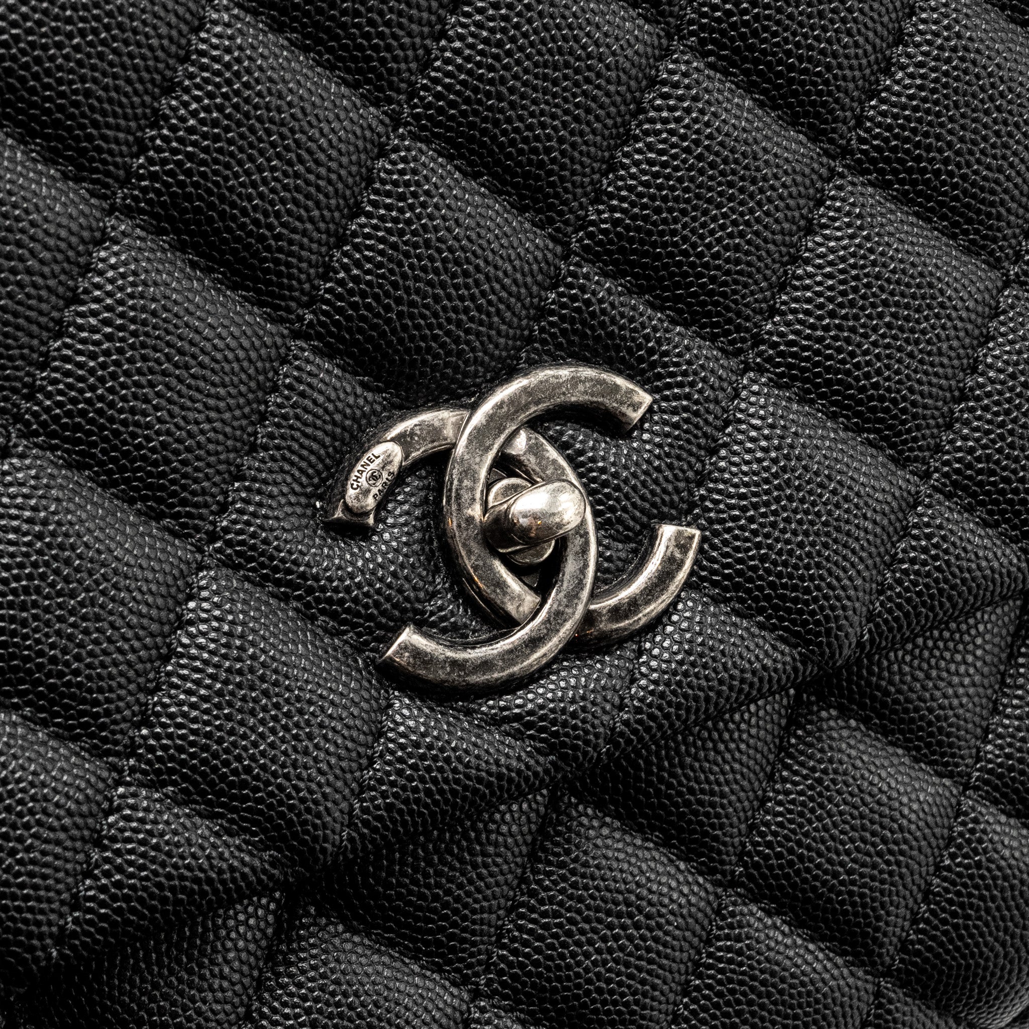 chanel-medium-coco-handle-caviar-lizard-handle-black-burgundy-ruthenium-hardware