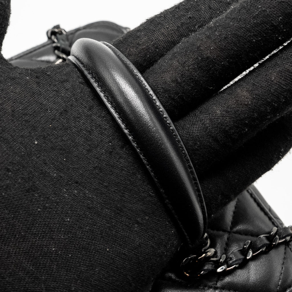 chanel-long-vanity-case-lambskin-so-black-microchip