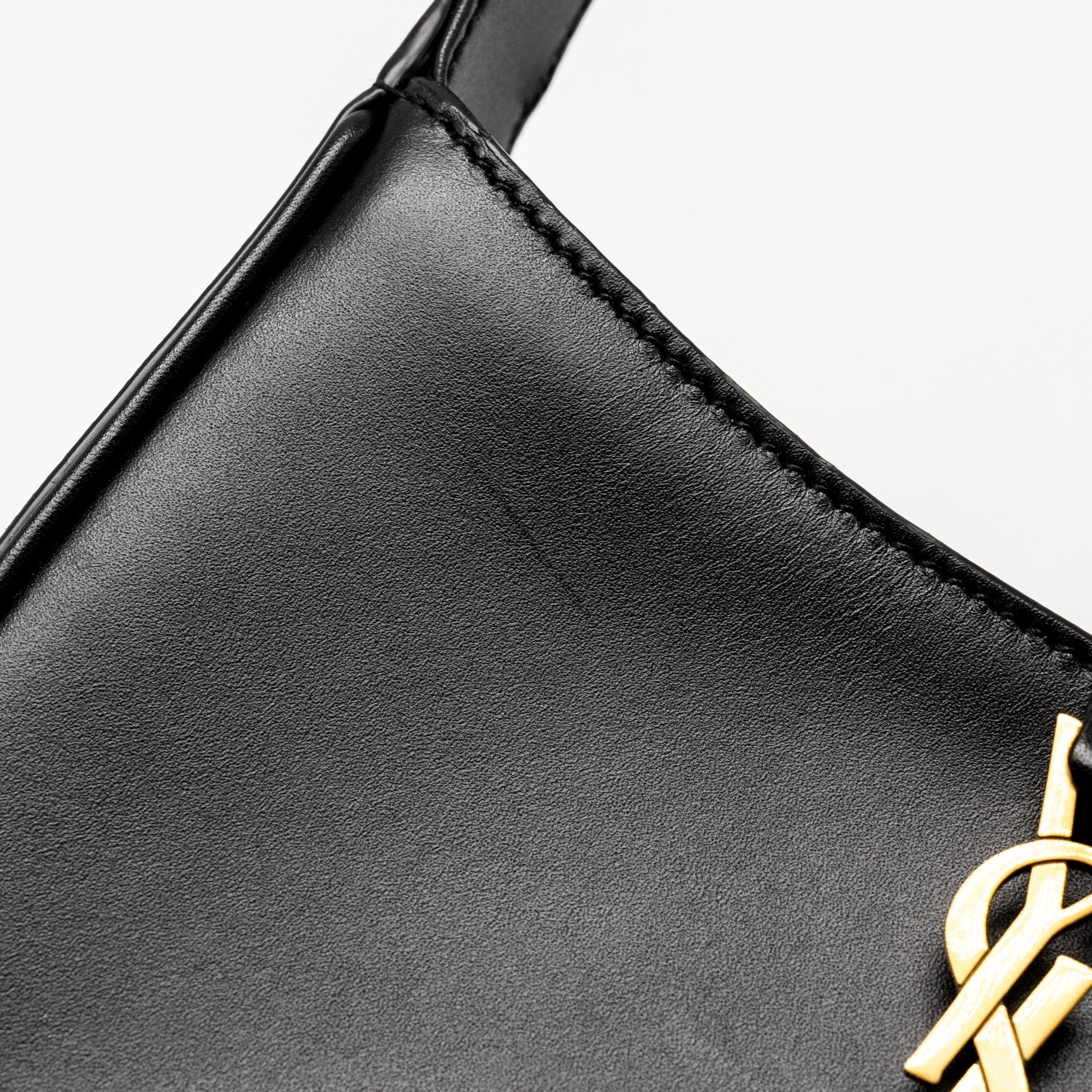 saint-laurent-ysl-mini-le-5-a-7-hobo-bag-smooth-calfskin-black-ghw