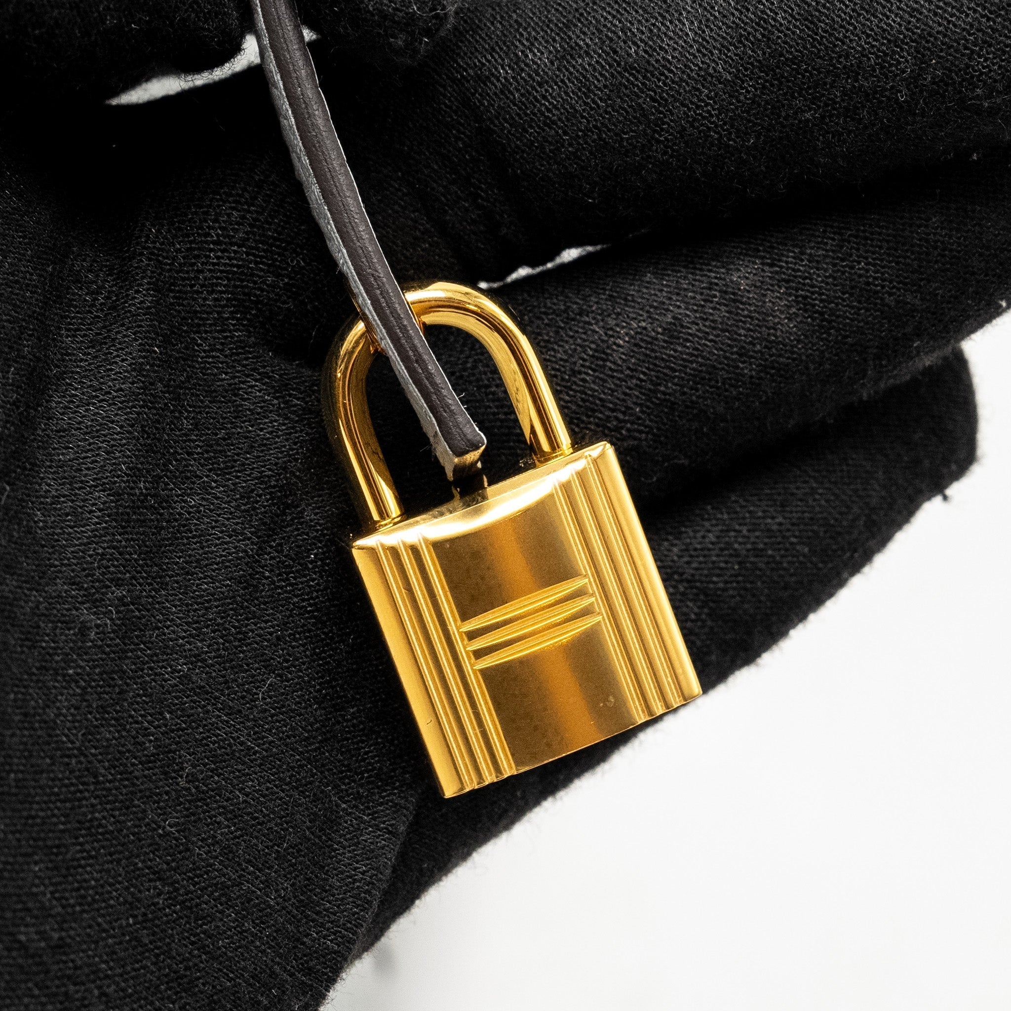 hermes-picotin-18-lock-bag-clemence-bleu-pale-ghw-stamp-b