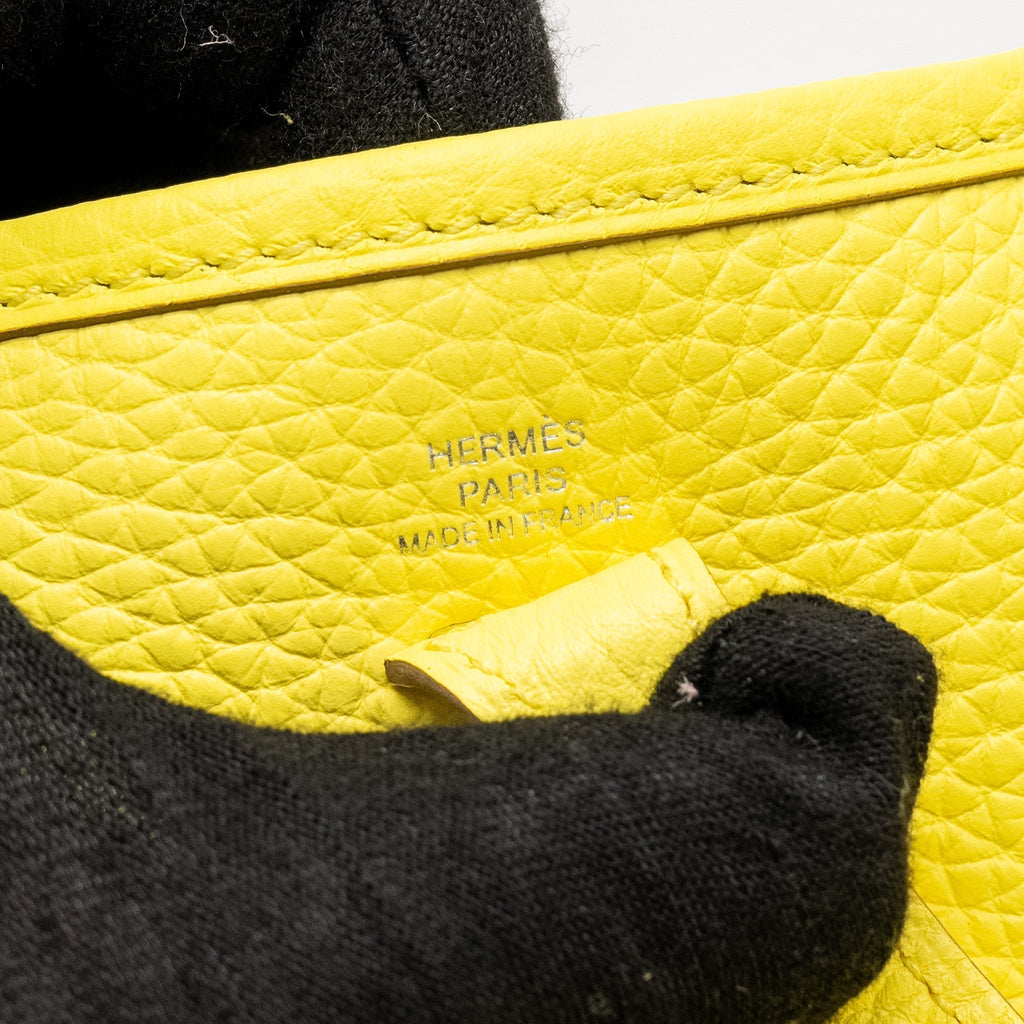 hermes-mini-evelyne-clemence-limoncello-shw-stamp-w