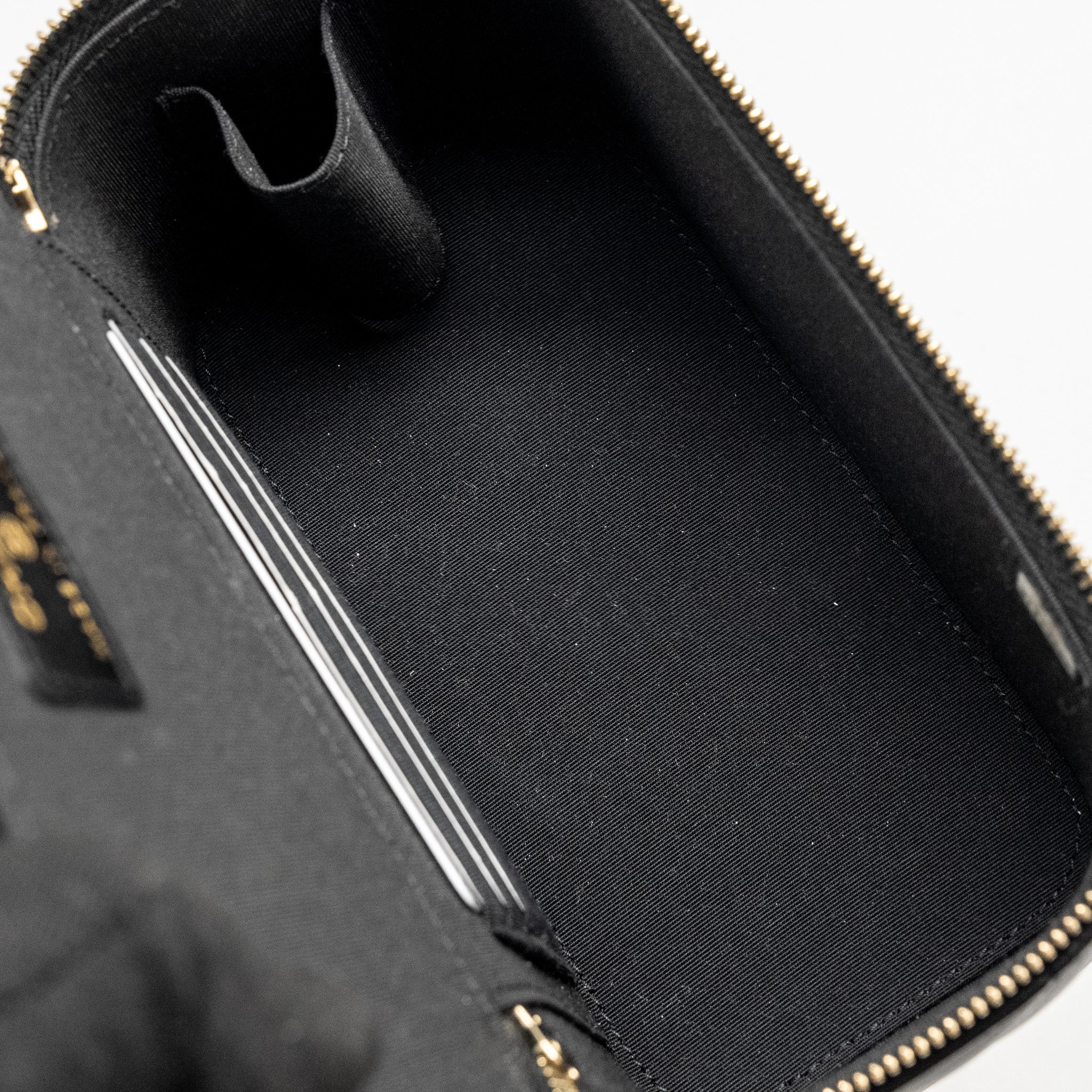 chanel-long-vanity-case-lambskin-black-ghw