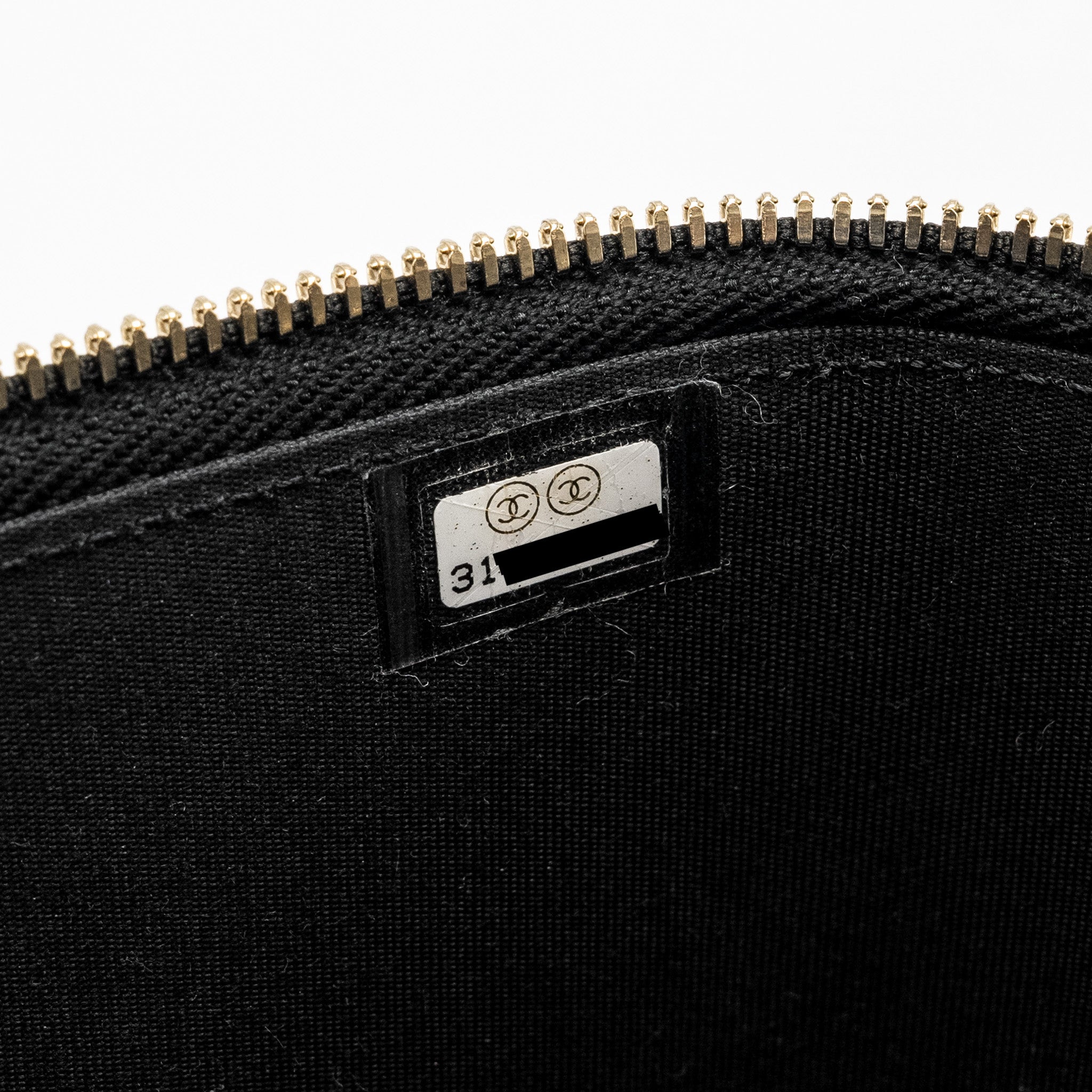 chanel-long-vanity-case-lambskin-black-ghw