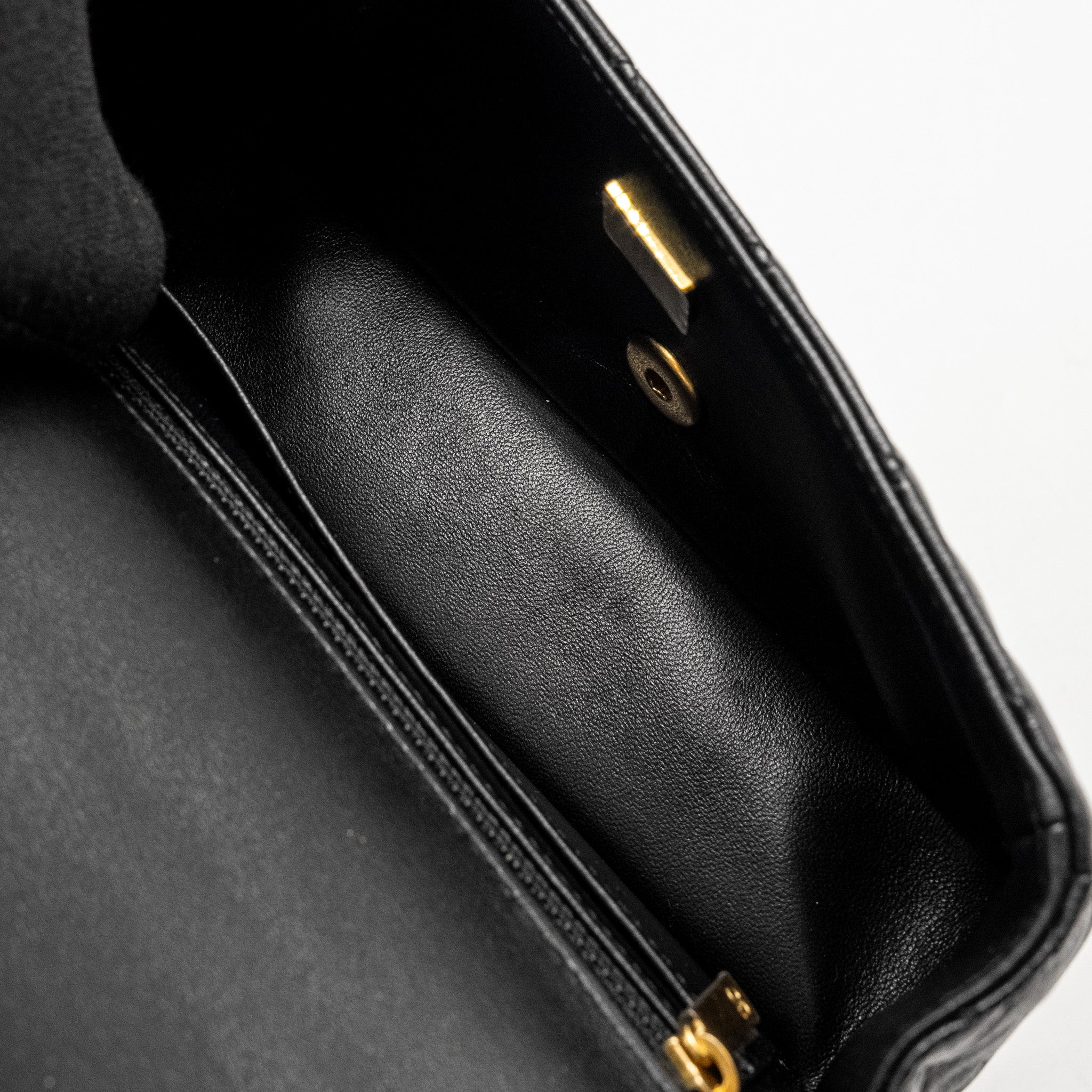 chanel-detailed-top-handle-flap-bag-lambskin-black-ghw-microchip