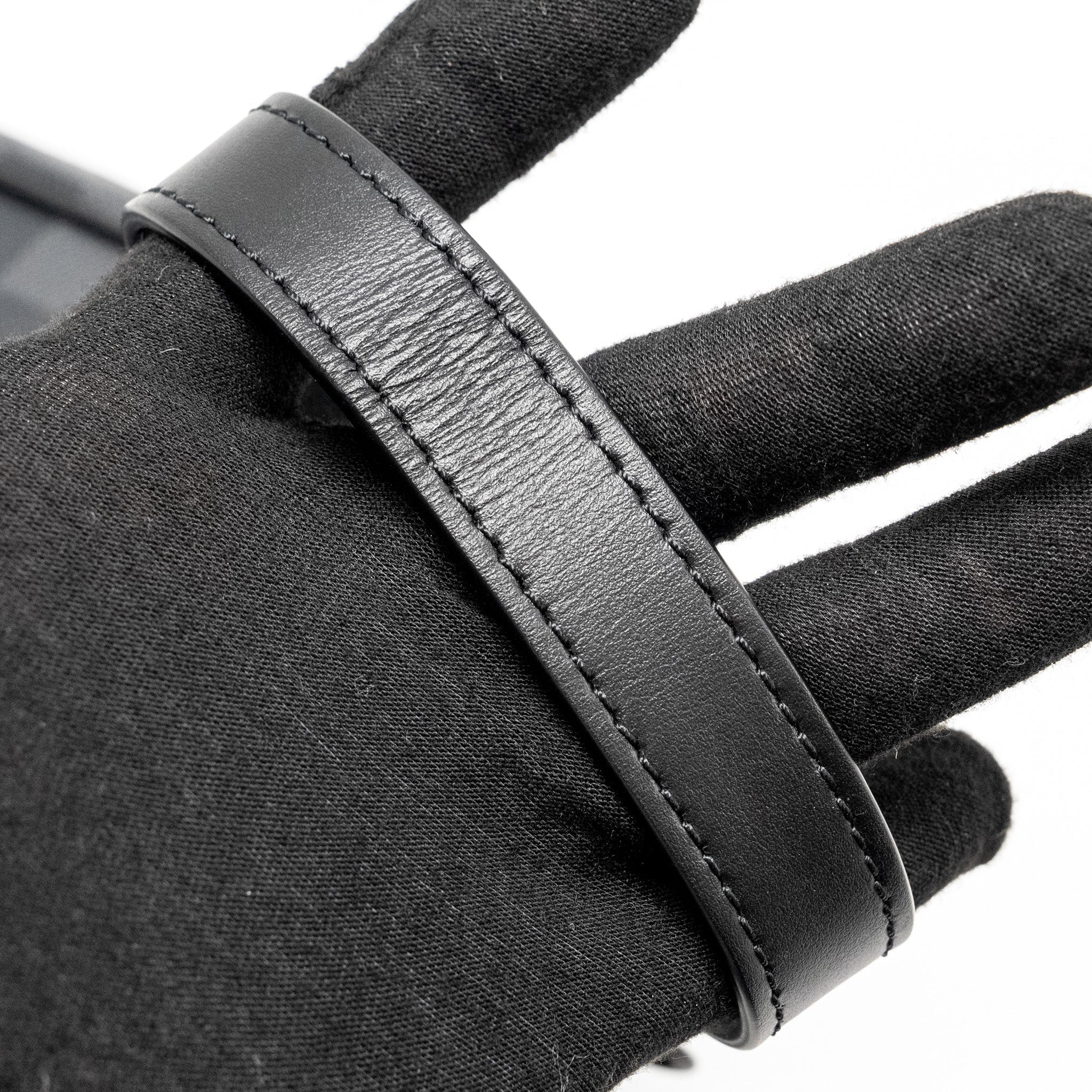 louis-vuitton-pochette-kasai-clutch-bag-damier-graphite-canvas-so-black-copy-1