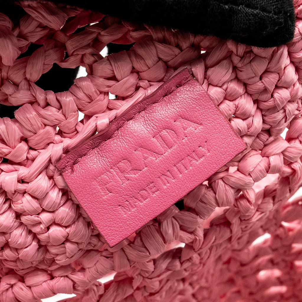 prada-raffie-tote-bag-pink