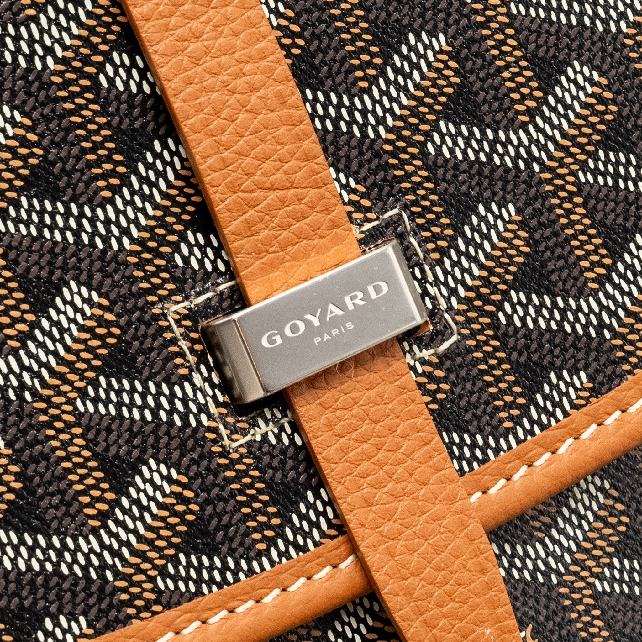 goyard-belvedere-pm-messenger-bag-goyardline-canvas-calfskin-black-tan-shw-2