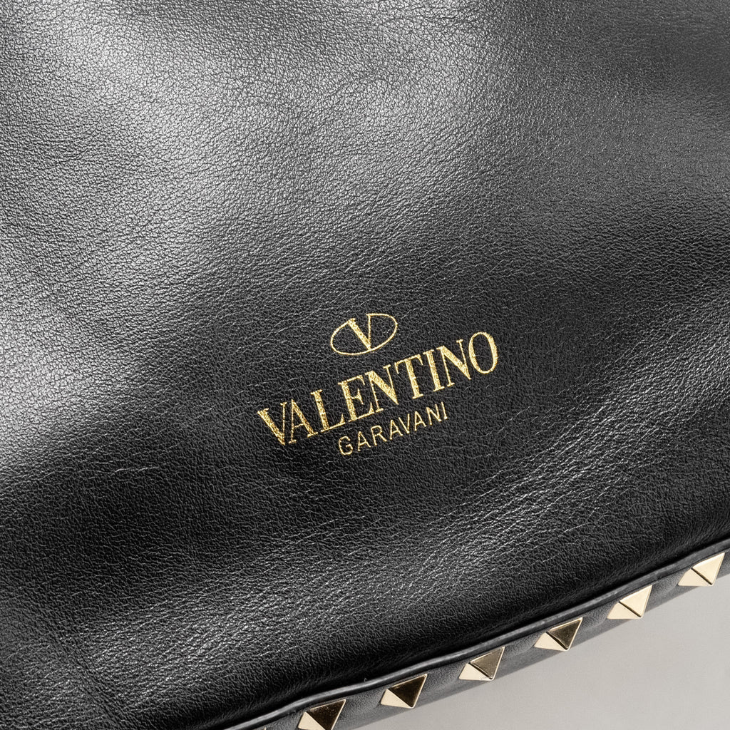 valentino-rockstud-backpack-leather-black-ghw
