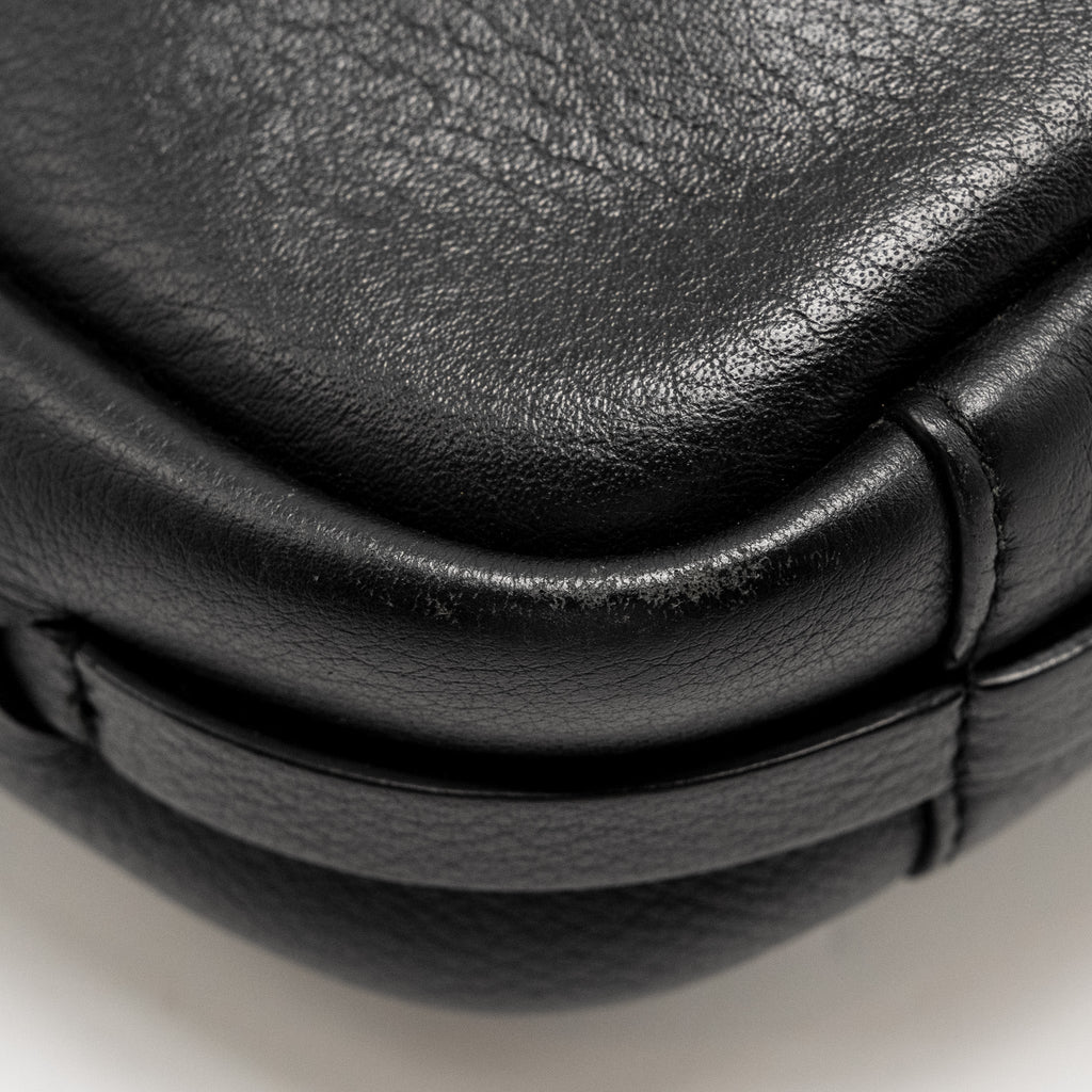 balenciaga-everyday-camera-bag-calfskin-black-shw