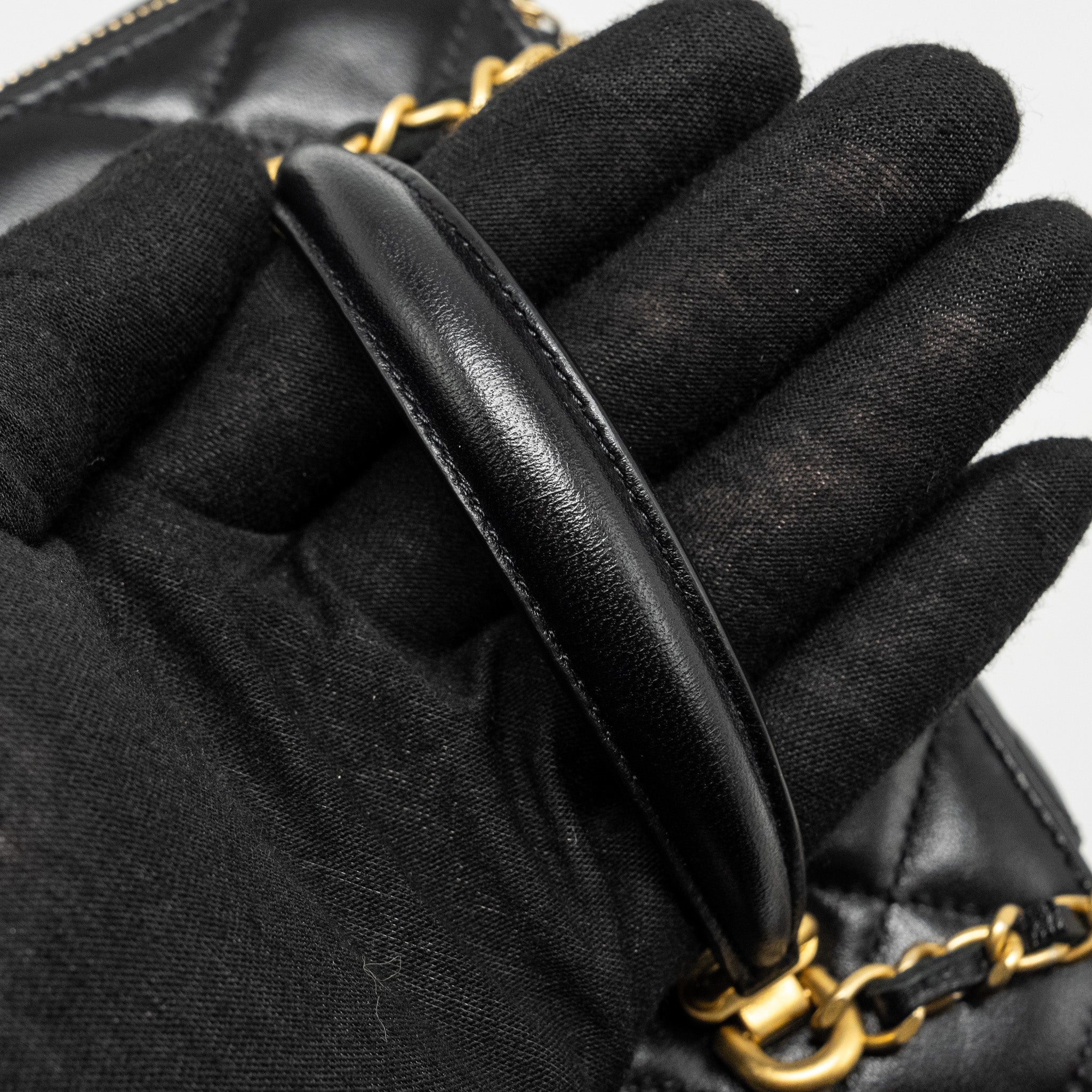 chanel-top-handle-long-vanity-with-chain-lambskin-black-ghw-1