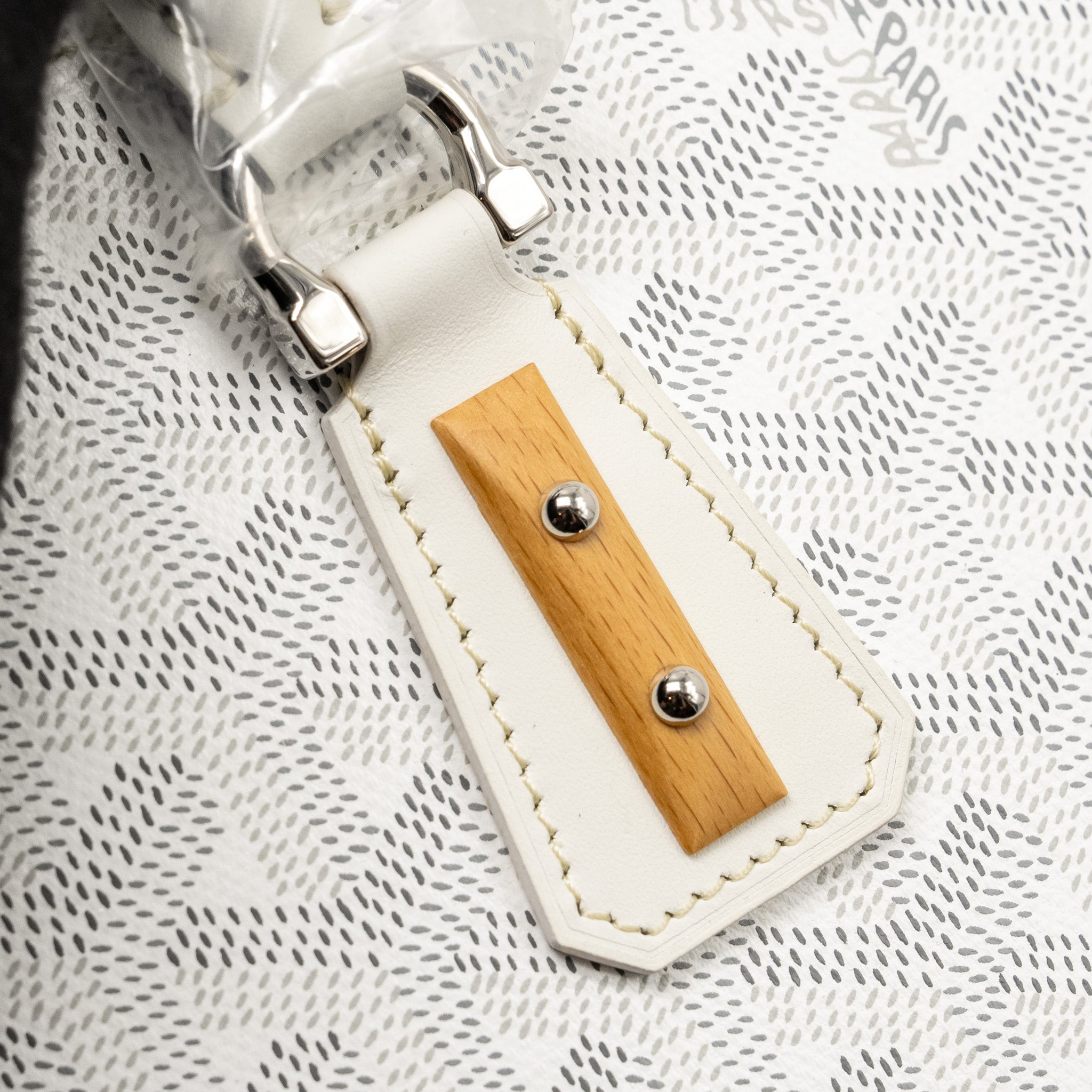 goyard-mini-vendome-mini-bag-goyardine-canvas-calfskin-white-shw-copy