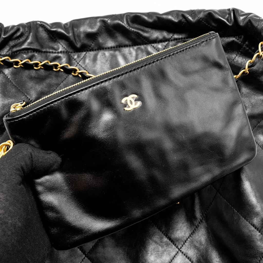 chanel-medium-22-bag-gold-letter-shiny-calfskin-black-ghw-microchip-1