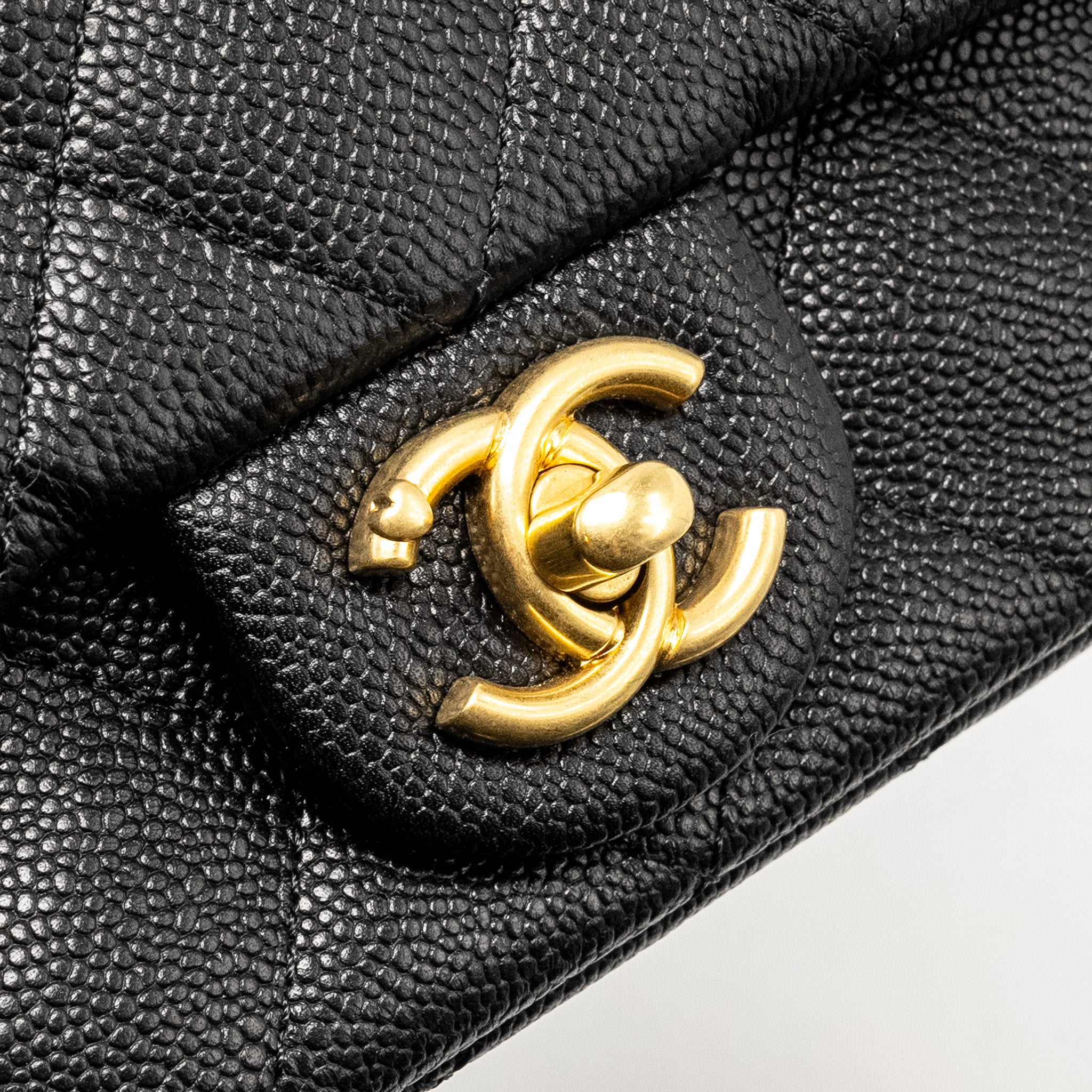 chanel-coco-love-mini-flap-bag-with-adjustable-chain-caviar-black-ghw-microchip-copy