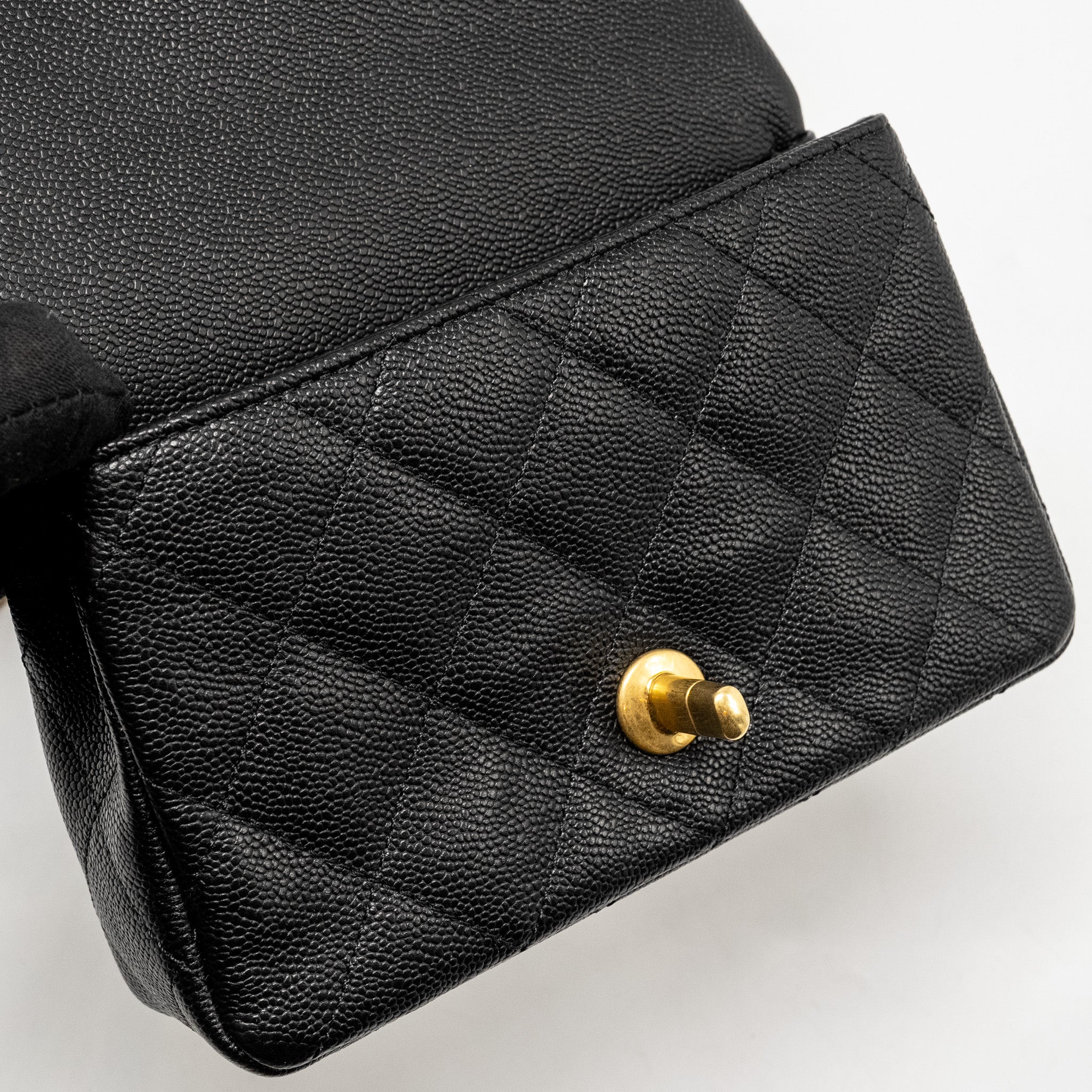 chanel-coco-love-mini-flap-bag-with-adjustable-chain-caviar-black-ghw-microchip-copy
