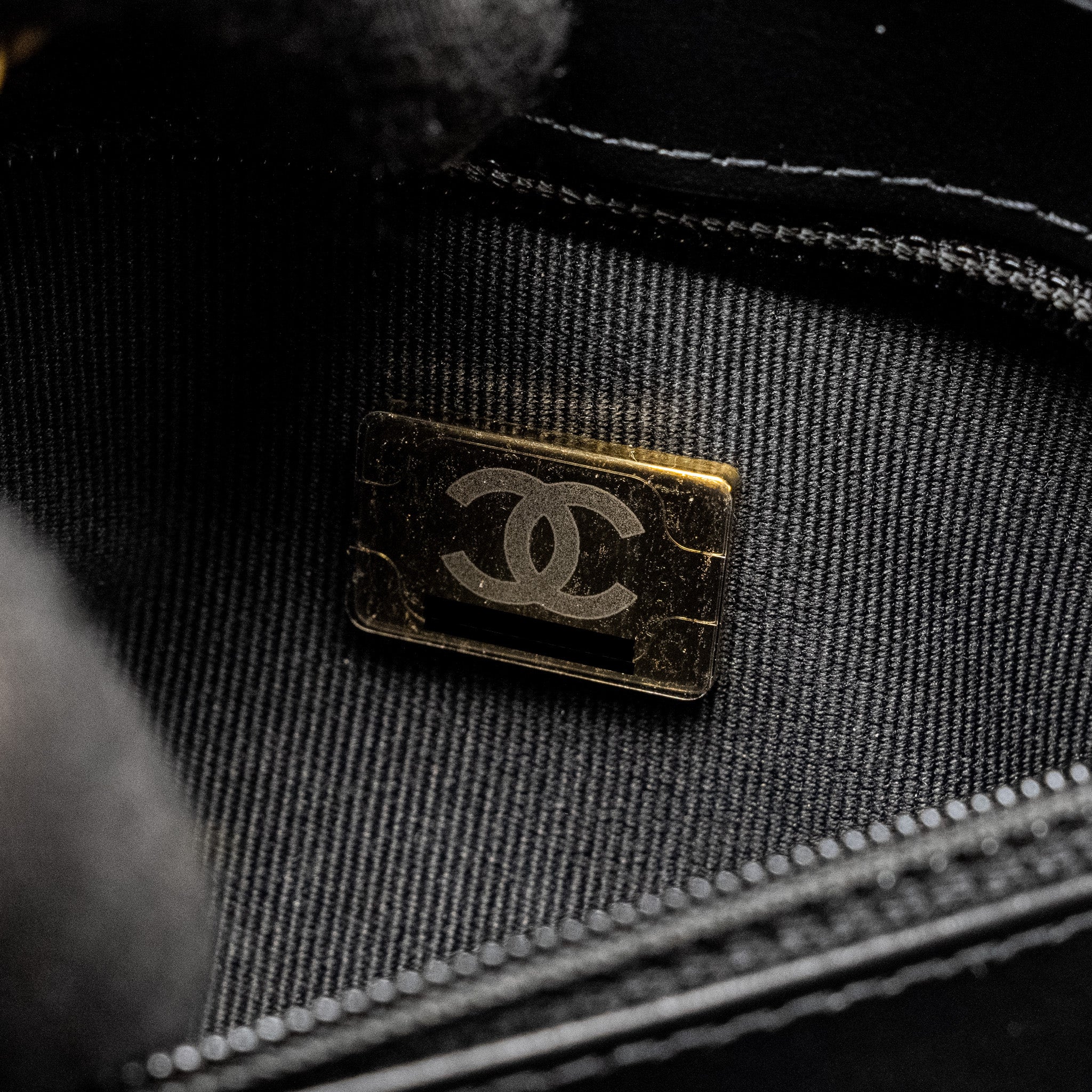 chanel-mini-kelly-shopping-tote-bag-calfskin-black-ghw-microchip-copy-2