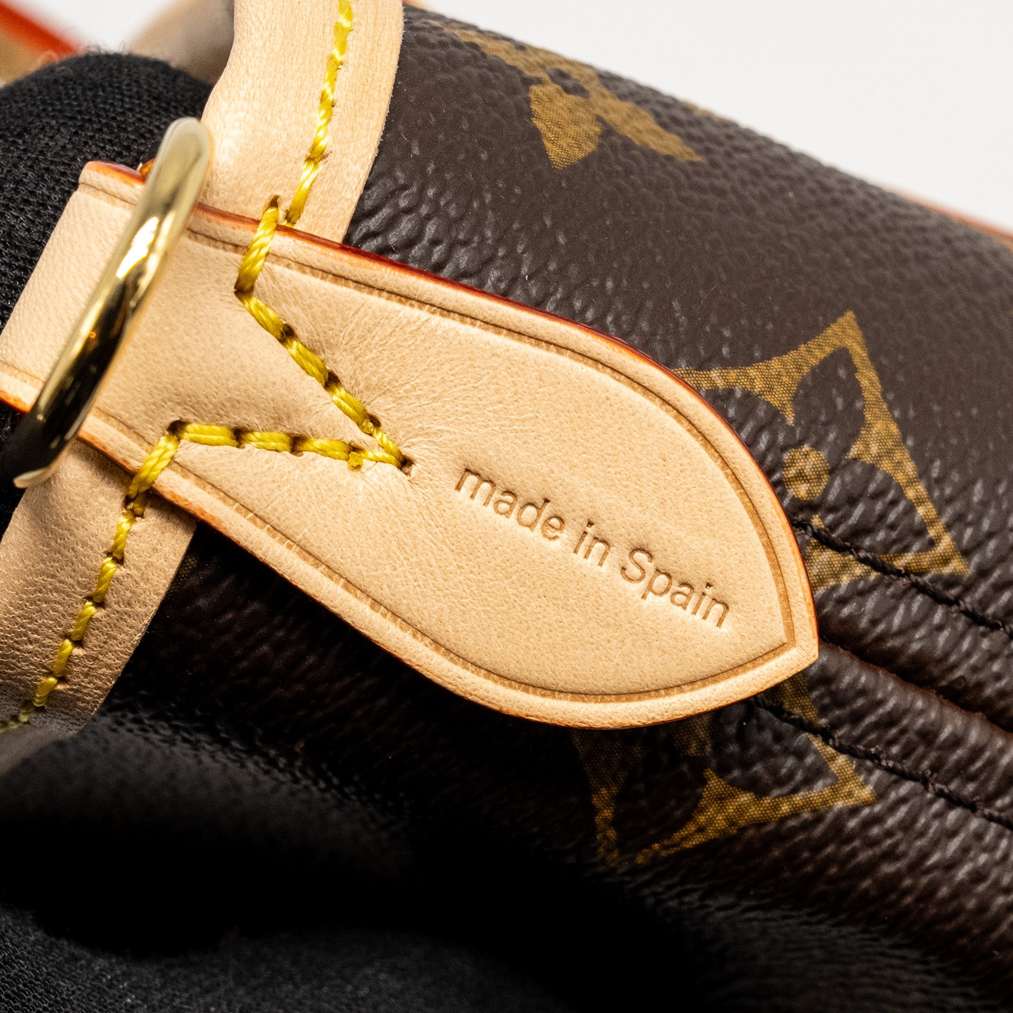 louis-vuitton-neverfull-bb-beige-strap-monogram-canvas-ghw