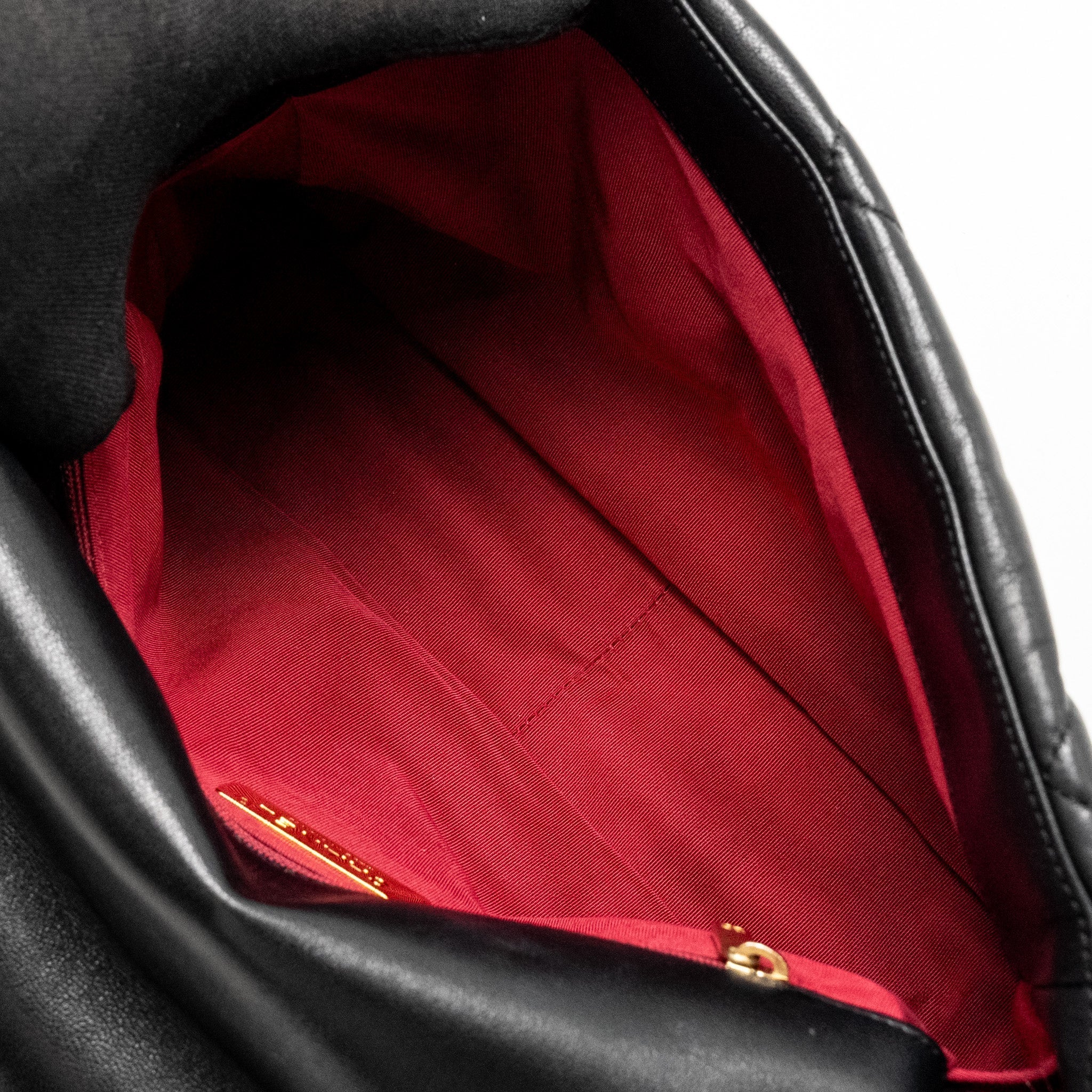 chanel-large-19-bag-lambskin-black-multicolour-hardware